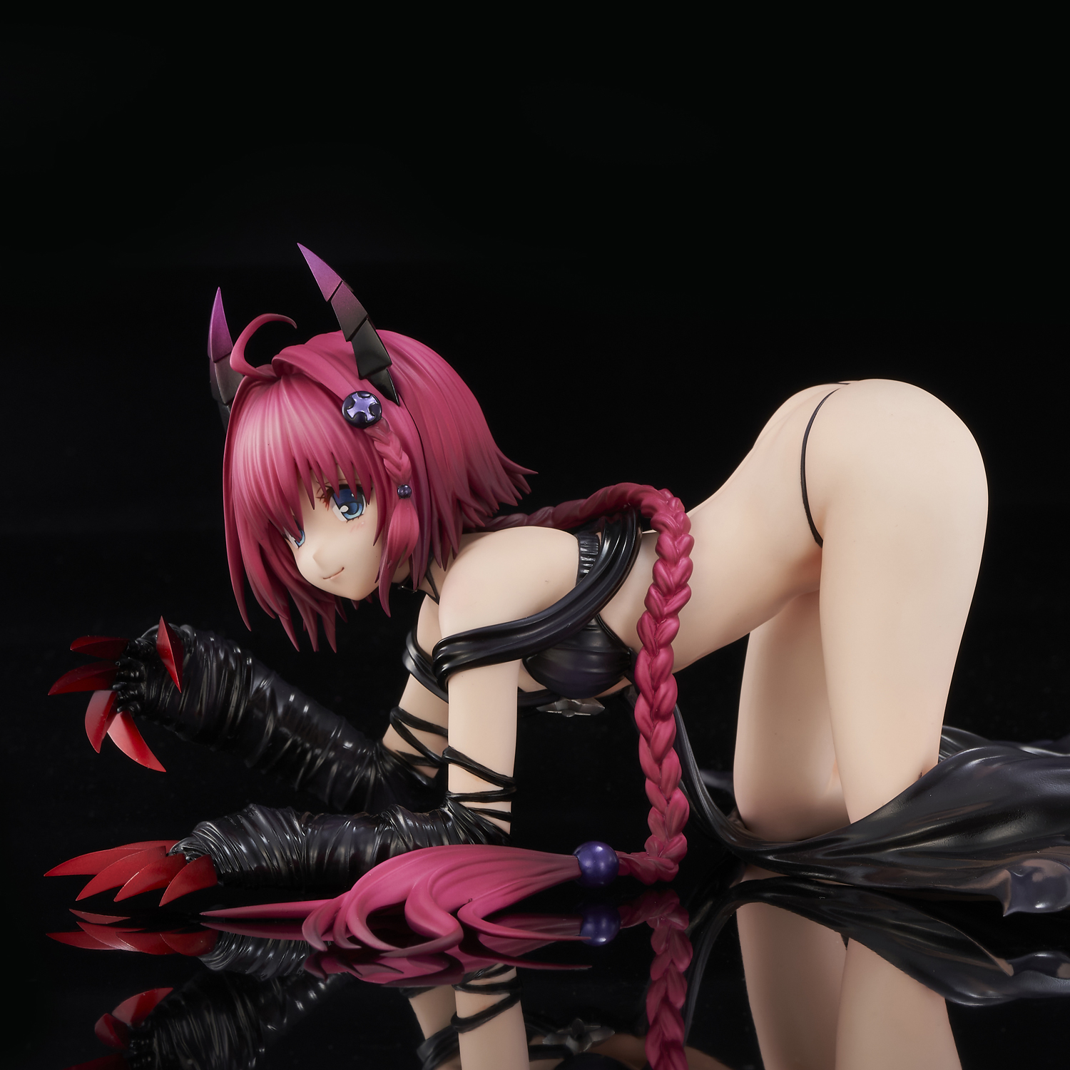 "To Love-Ru Darkness" Kurosaki Mea Darkness Ver. 1/6 Renewal Package Ver.