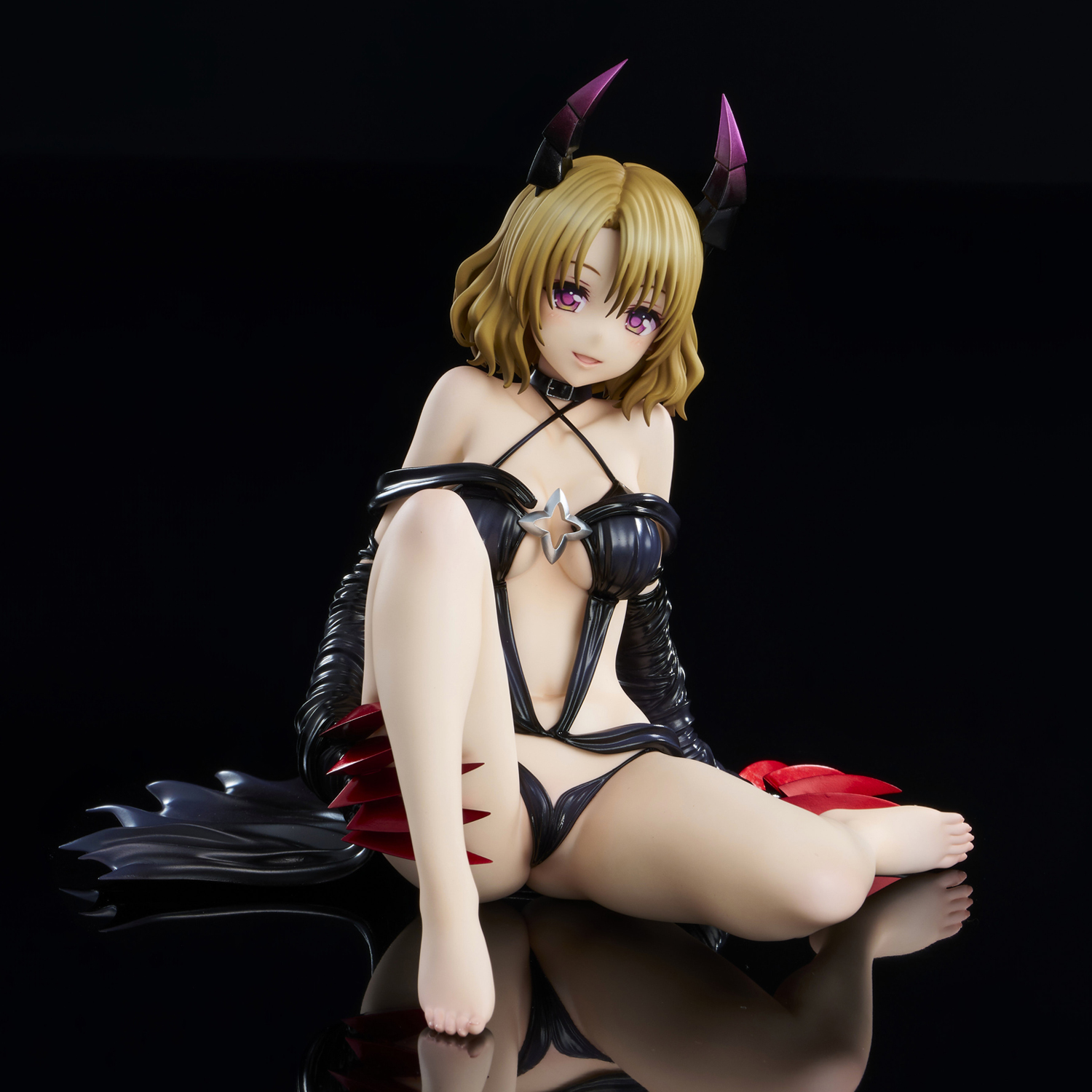 "To Love-Ru Darkness" Momioka Risa Darkness Ver. 1/6 Renewal Package Ver.