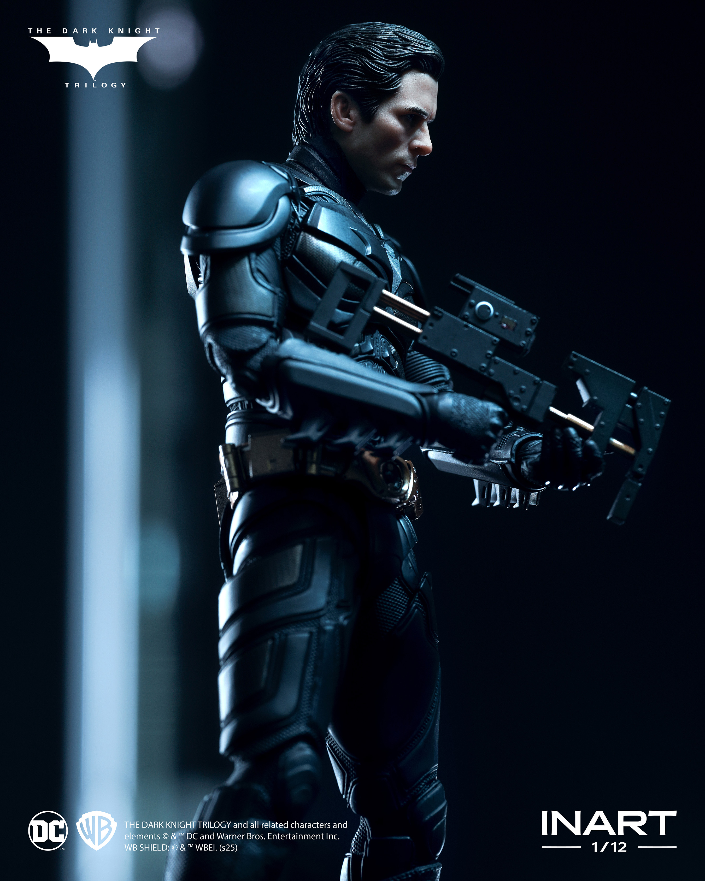 "The Dark Knight Rises" Batman (The Dark Knight Rises) 1/12 Scale Collectible Figure DX Edition