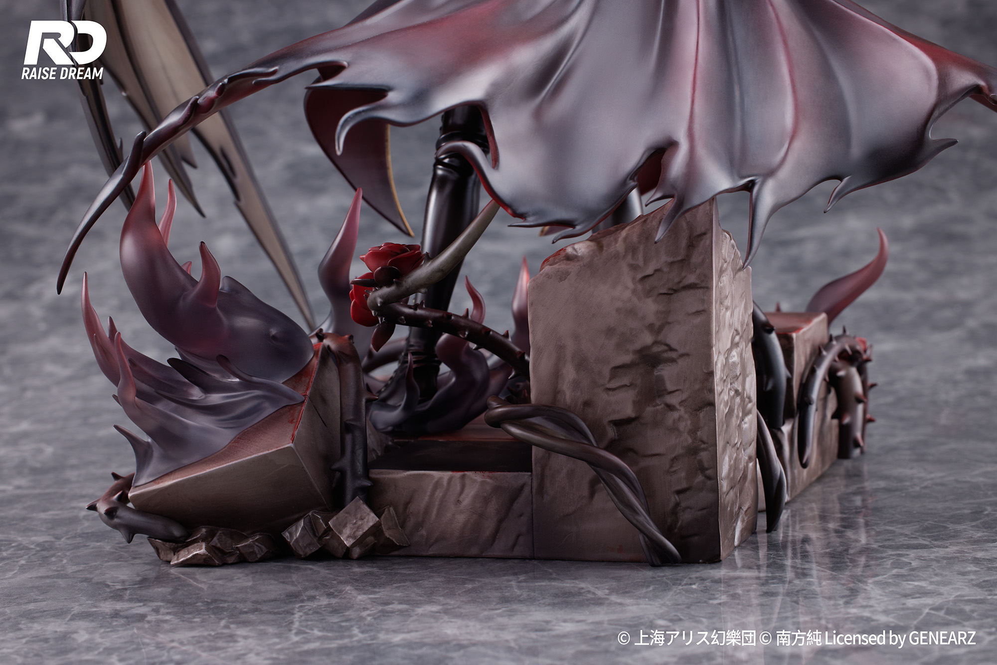 Raise Dream "Touhou Project" Remilia Scarlet Military Style Ver. Illustration by Sunao Minakata 1/6 scale figure