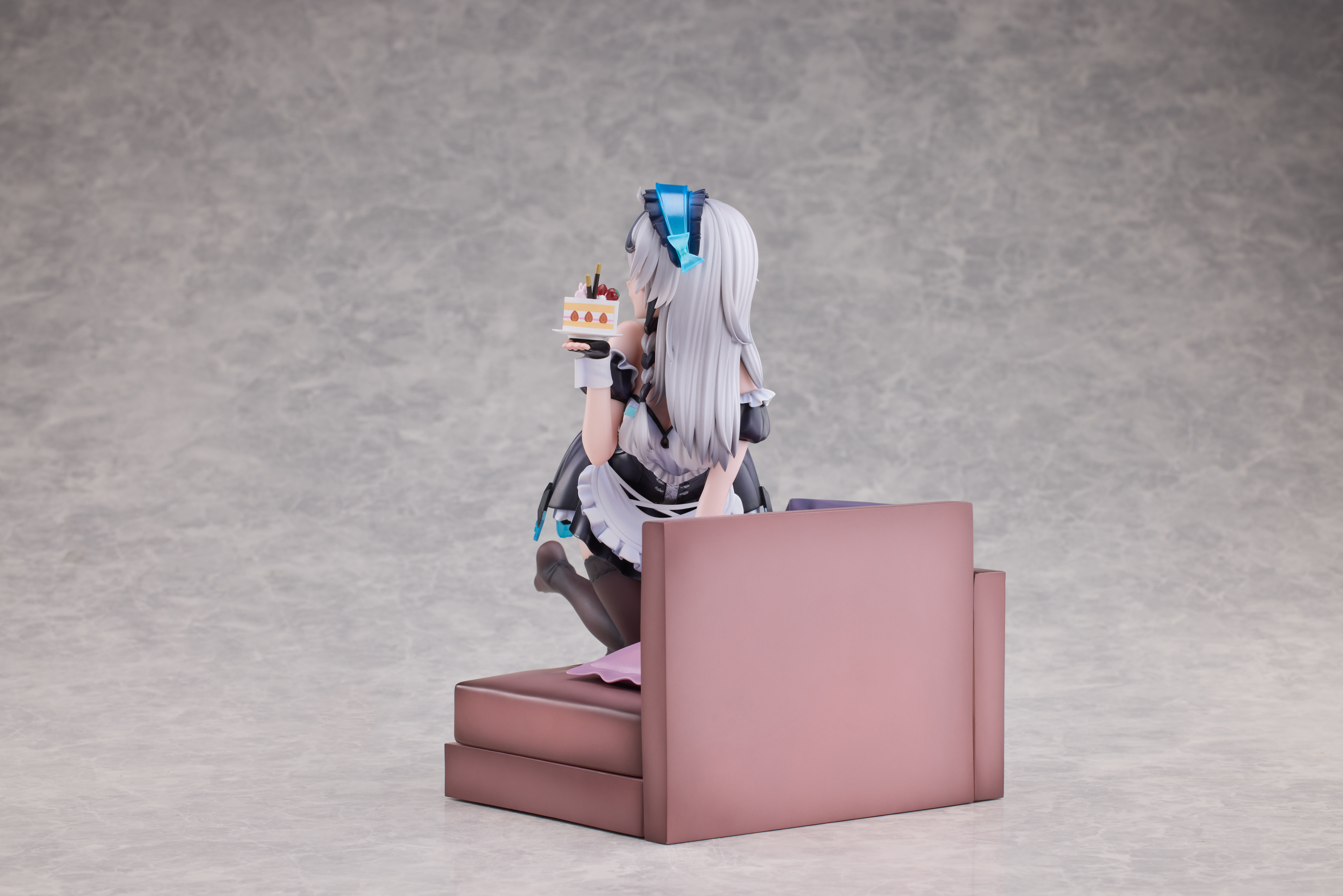 Raise Dream "SNOWBREAK: CONTAINMENT ZONE" CHERNO & MEURSAULT APPRENTICE MAID VER. 1/6 SCALE FIGURE NORMAL EDITION