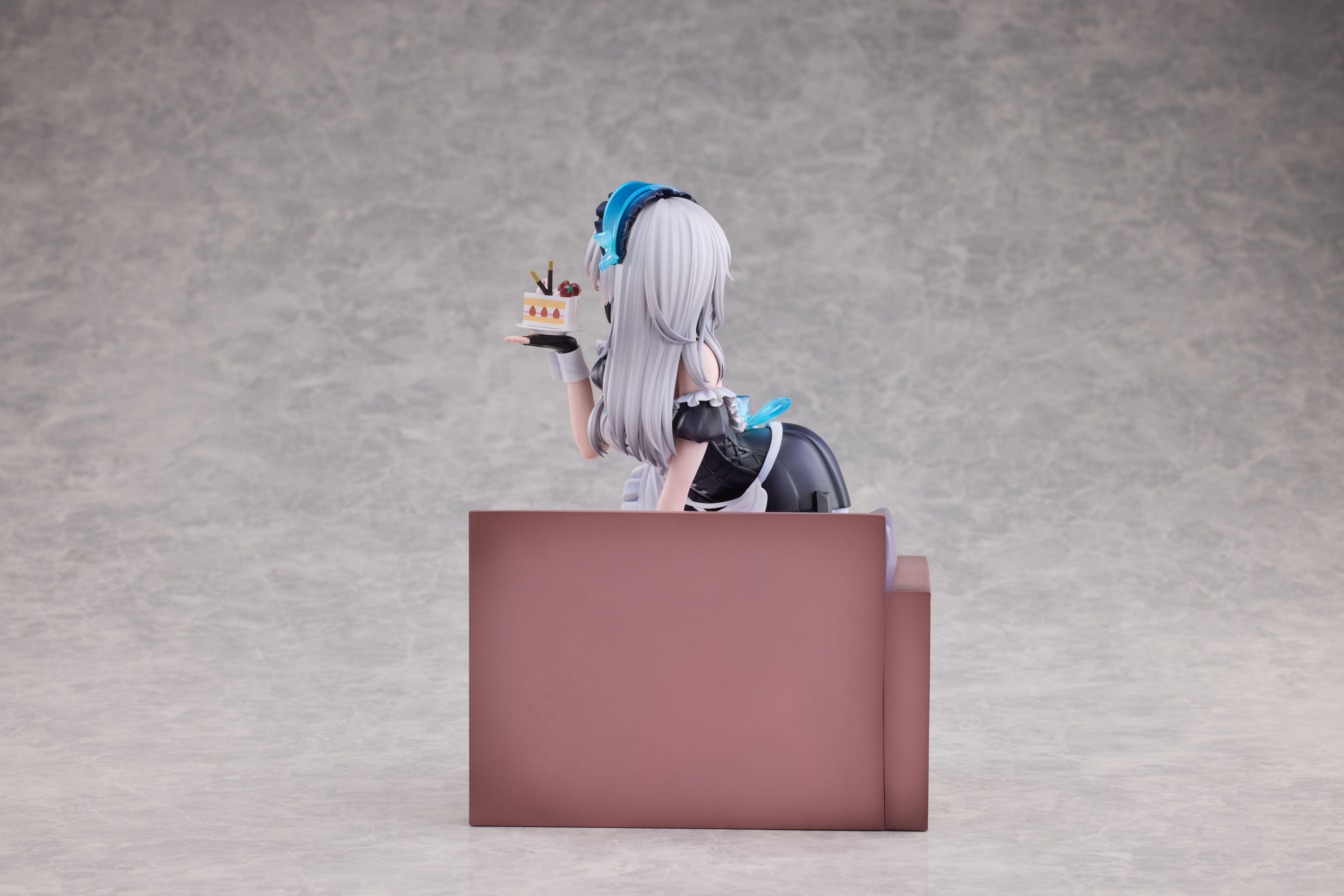 Raise Dream "SNOWBREAK: CONTAINMENT ZONE" CHERNO & MEURSAULT APPRENTICE MAID VER. 1/6 SCALE FIGURE NORMAL EDITION