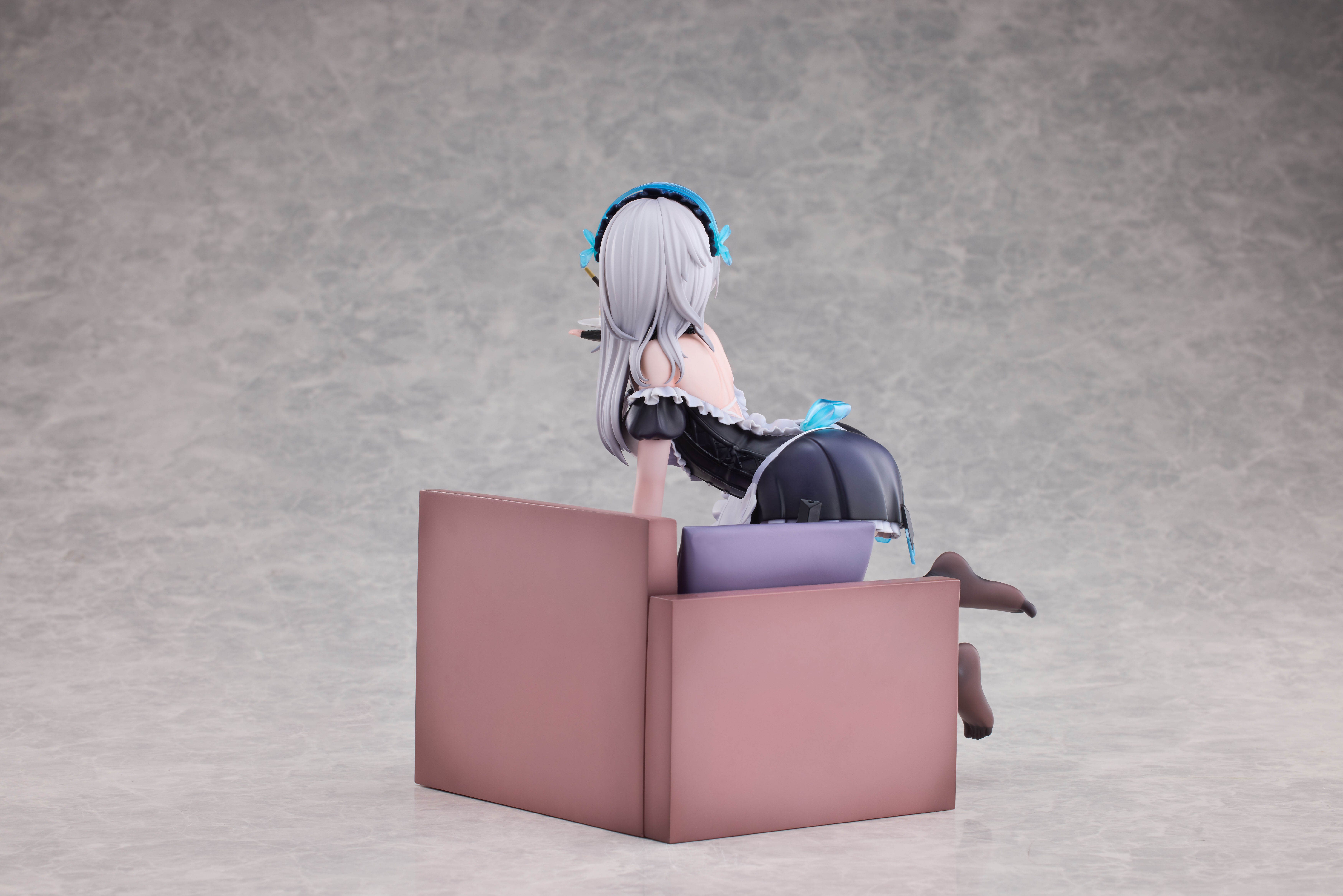 Raise Dream "SNOWBREAK: CONTAINMENT ZONE" CHERNO & MEURSAULT APPRENTICE MAID VER. 1/6 SCALE FIGURE NORMAL EDITION