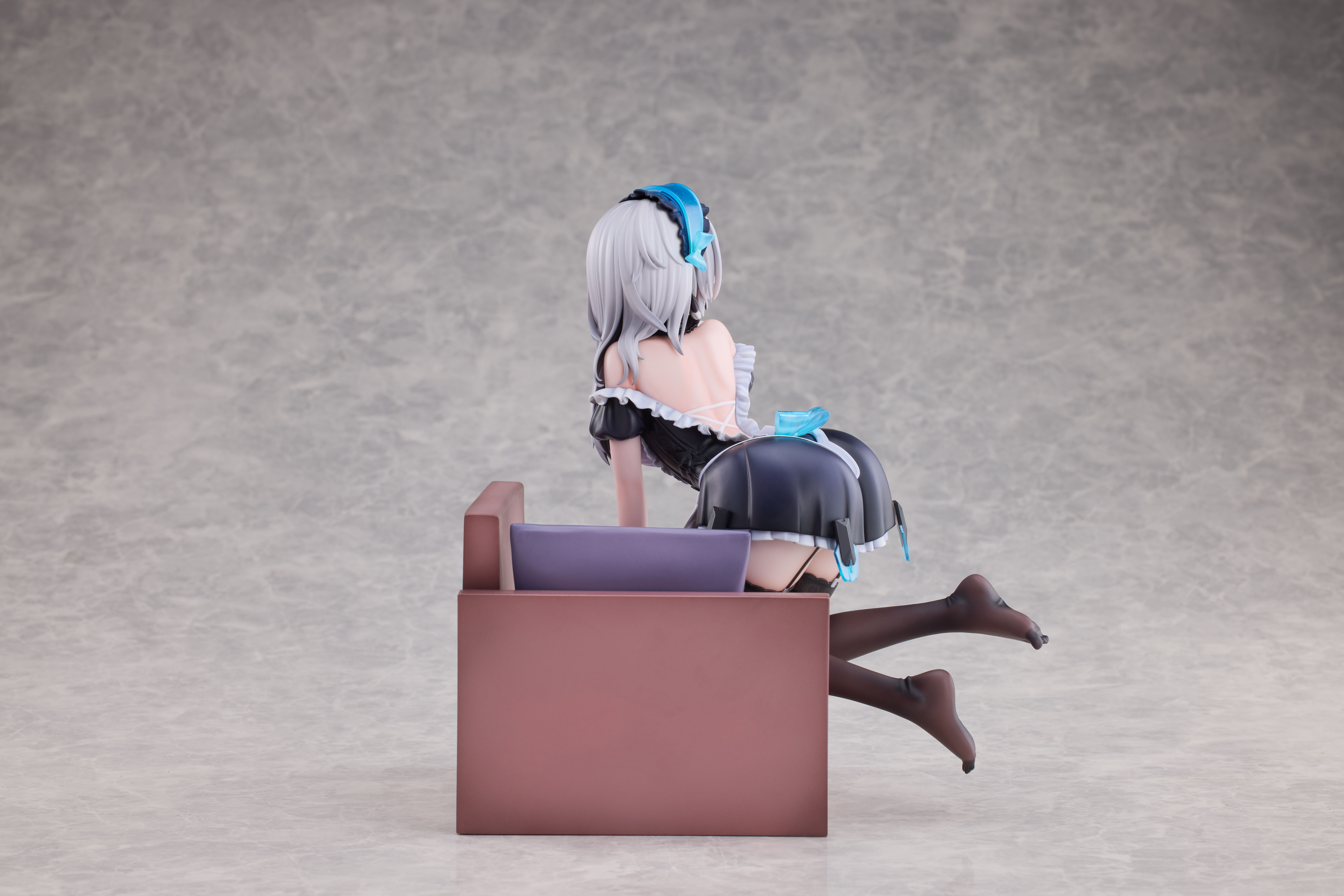 Raise Dream "SNOWBREAK: CONTAINMENT ZONE" CHERNO & MEURSAULT APPRENTICE MAID VER. 1/6 SCALE FIGURE NORMAL EDITION