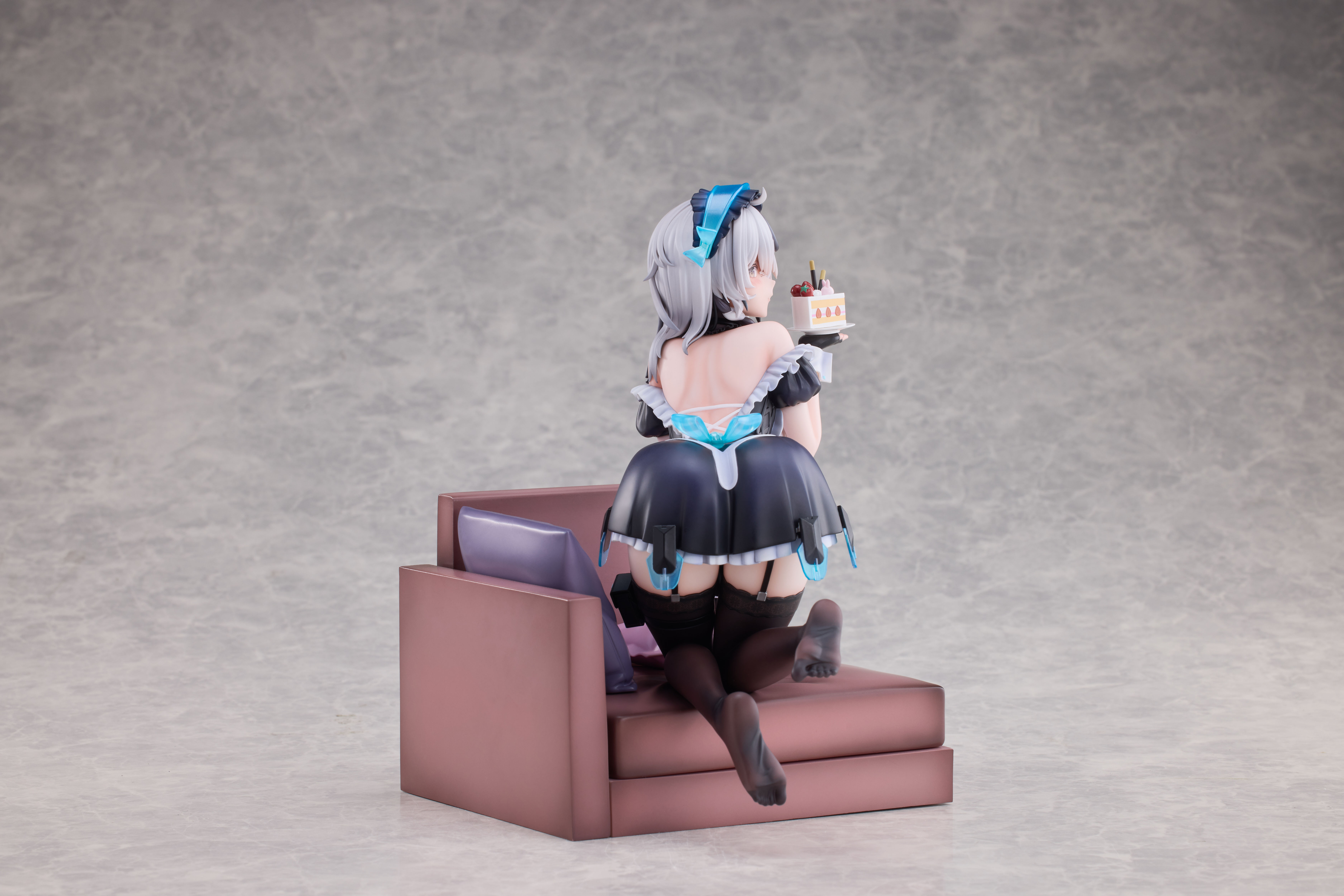 Raise Dream "SNOWBREAK: CONTAINMENT ZONE" CHERNO & MEURSAULT APPRENTICE MAID VER. 1/6 SCALE FIGURE NORMAL EDITION