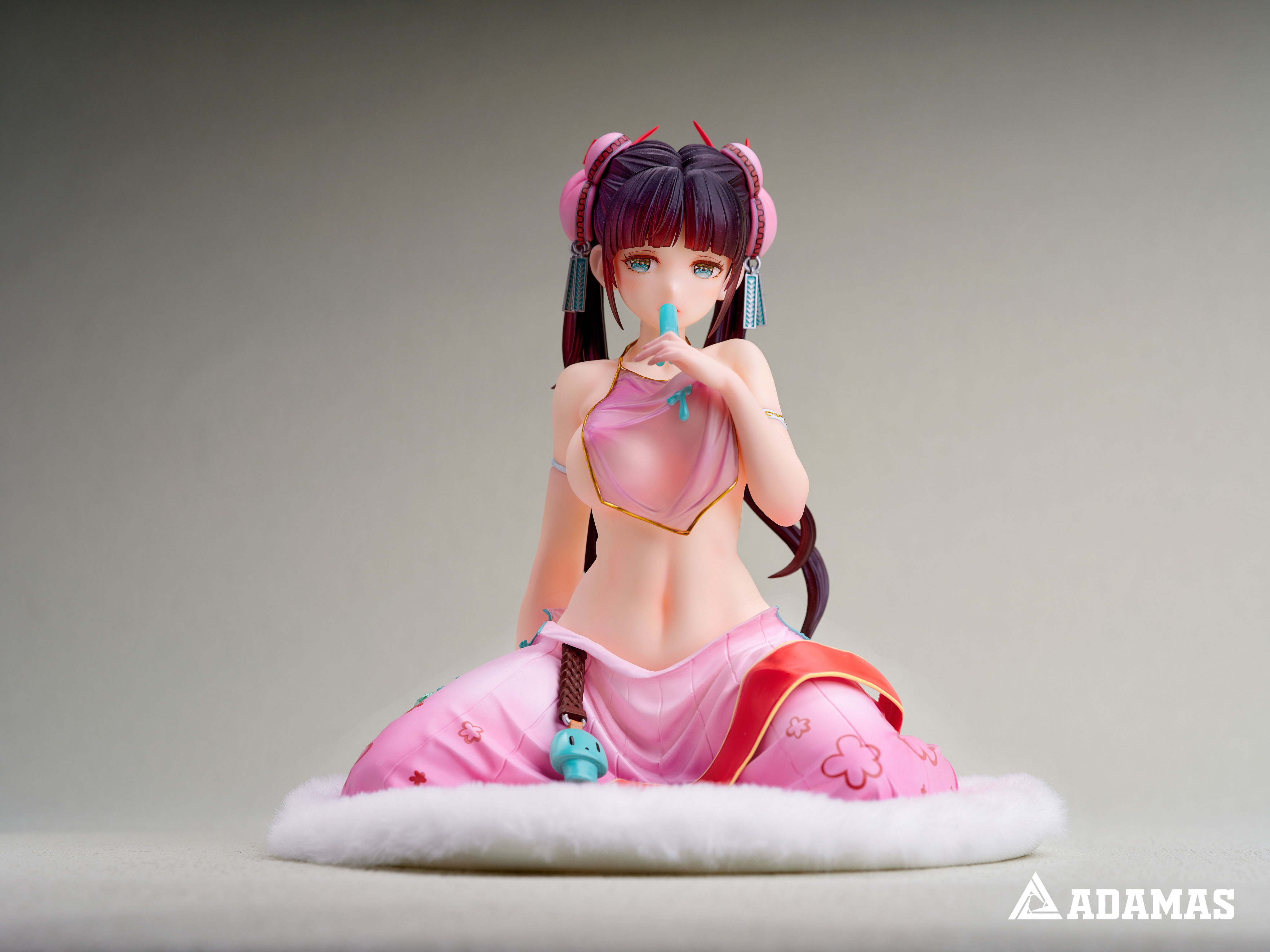 ADAMAS LING LONG 1/6 Scale Figure