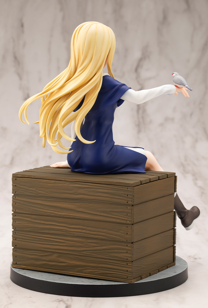 "Sasaki and Peeps" Elsa