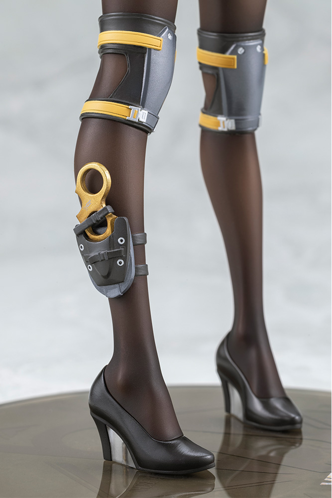 "Girls' Frontline 2: Exilium" Vector Molotov Bunny Ver.
