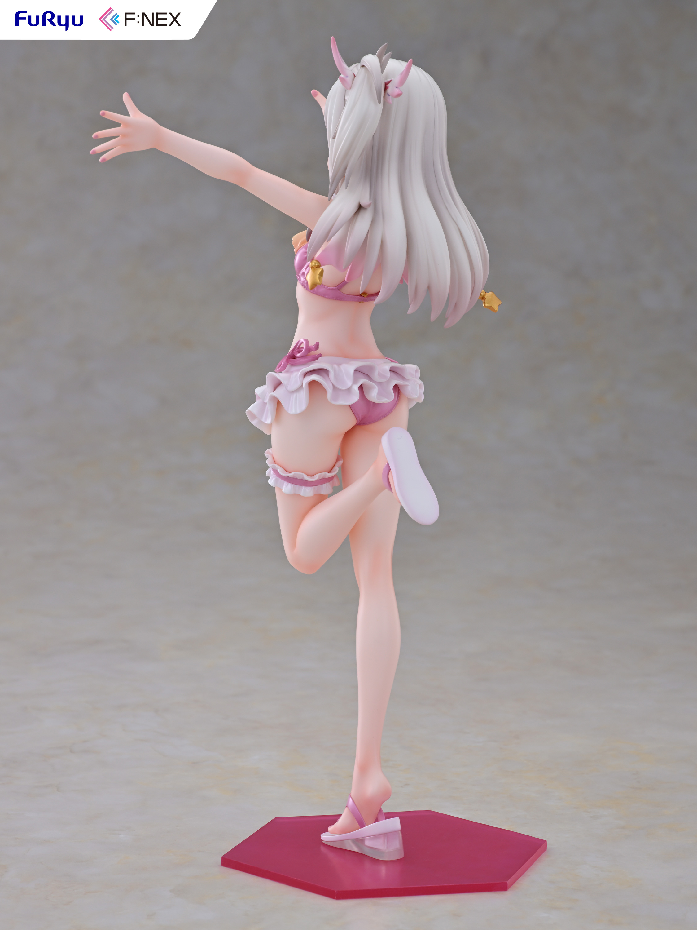 [Pre-order] "Fate/kaleid liner Prisma Illya 2wei!" Illyasviel von Einzbern Swimwear Ver. - 1/7 Scale Figure