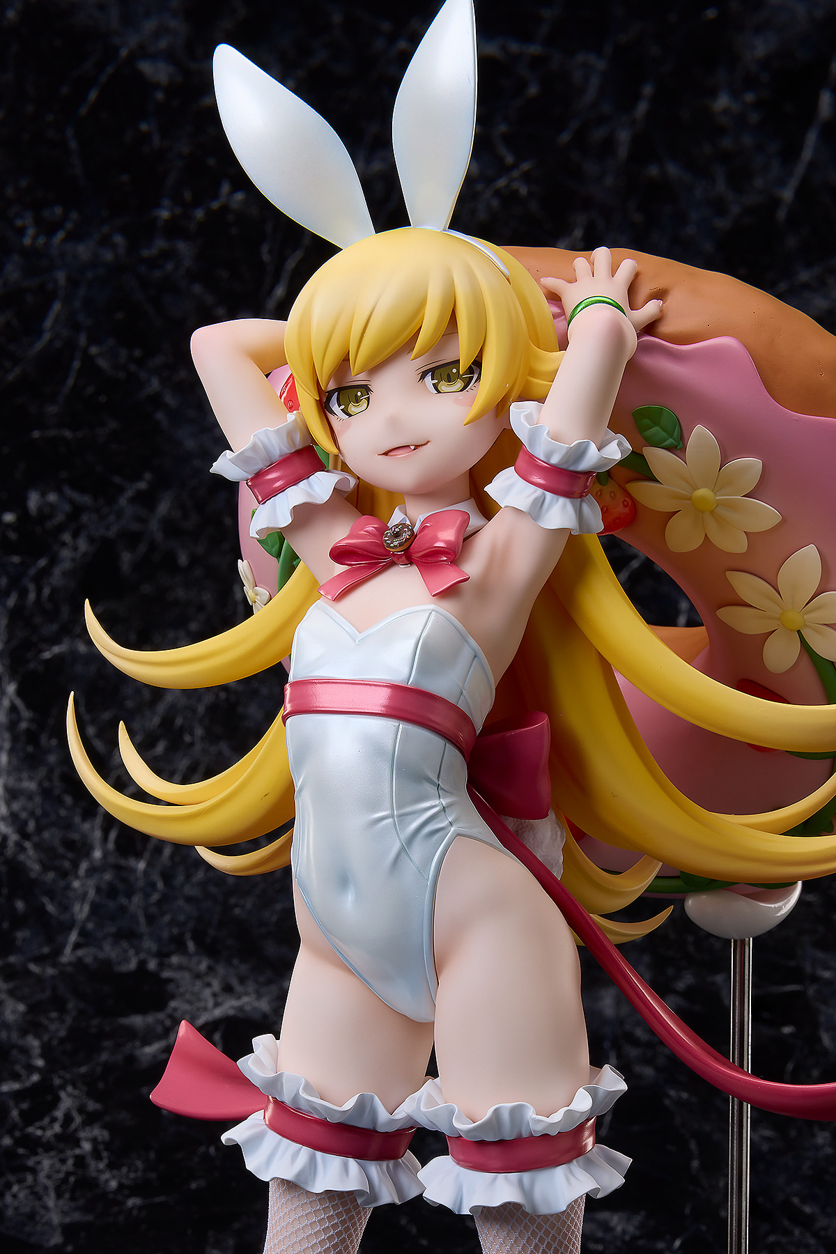 "Monogatari" Series Oshino Shinobu White Bunny Ver. 1/4 Complete Figure