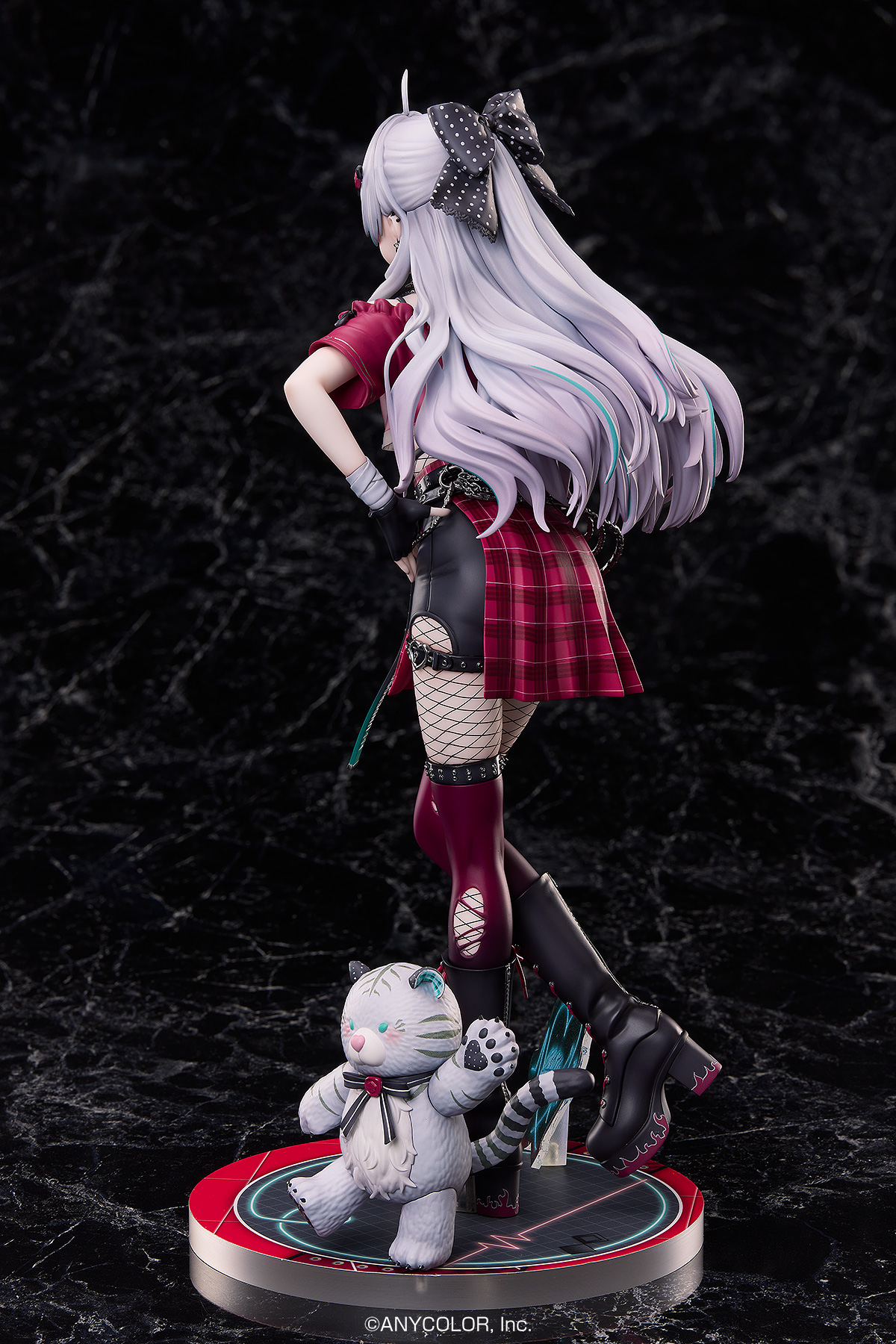 Nijisanji Ishigami Nozomi 1/7 Complete Figure