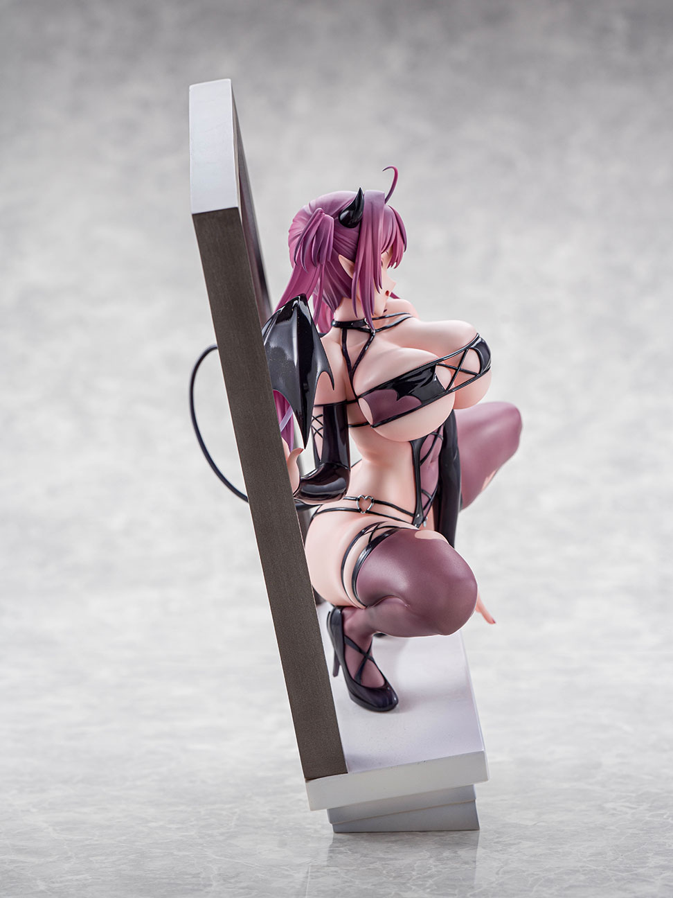 Succubus Mieru 1/6 Scale Pre-Painted Figure