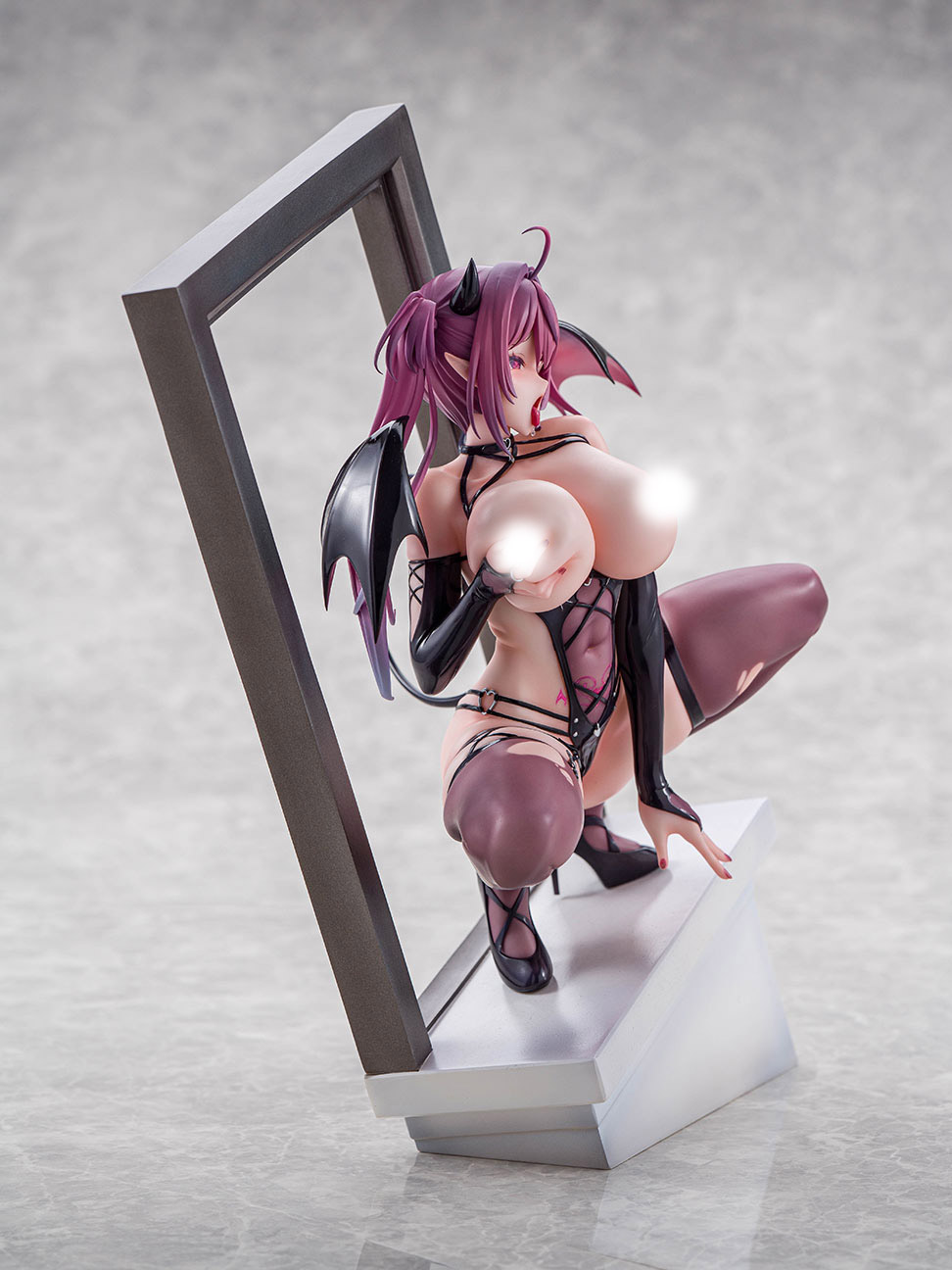 Succubus Mieru 1/6 Scale Pre-Painted Figure Deluxe Edition