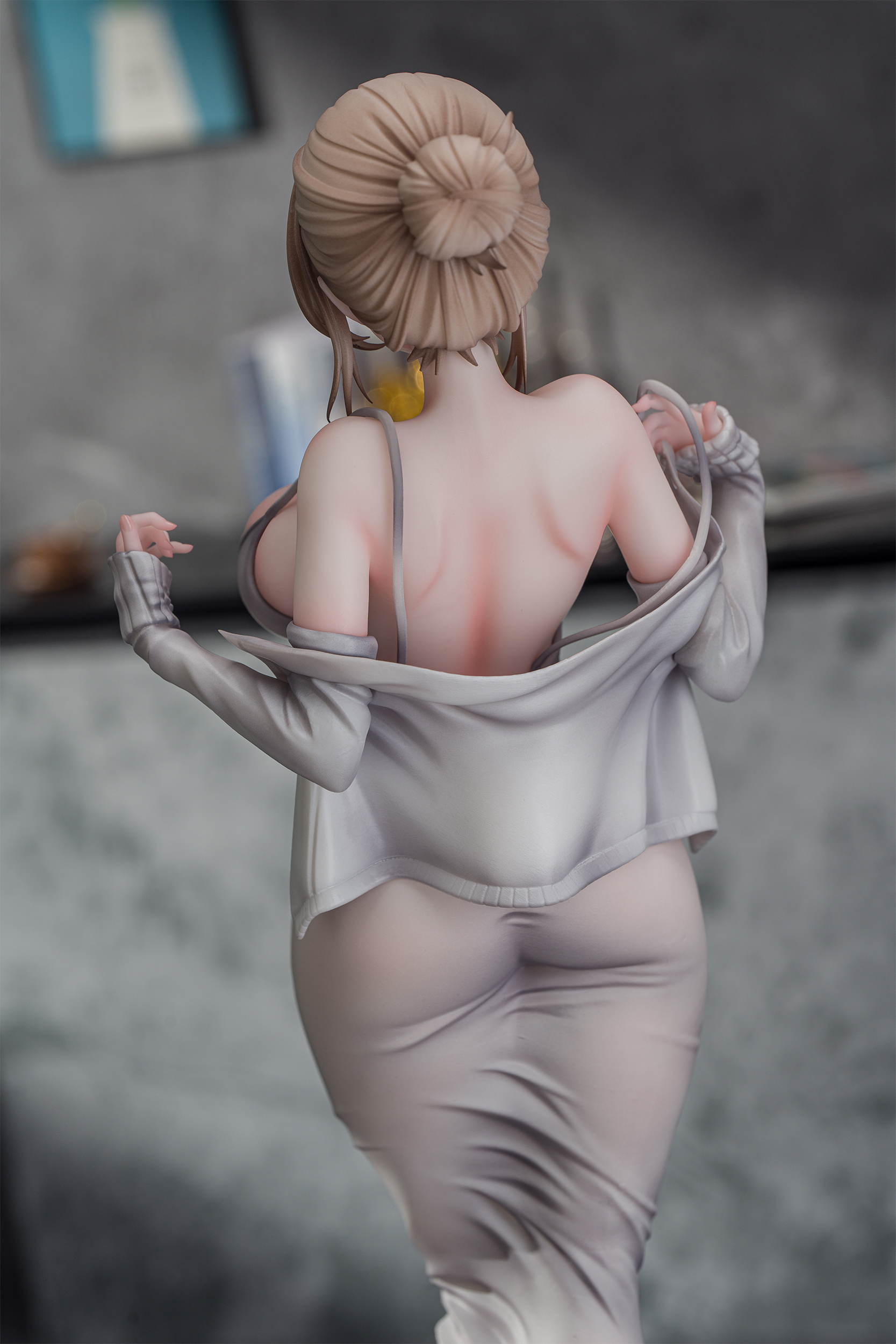 KAWA DESIGN DEFENSELESS ERIN 1/6 SCALE FIGURE DELUXE EDITION