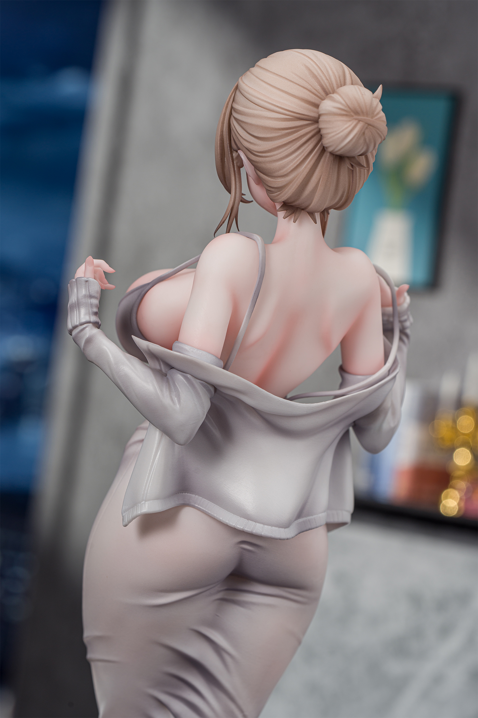 KAWA DESIGN DEFENSELESS ERIN 1/6 SCALE FIGURE DELUXE EDITION