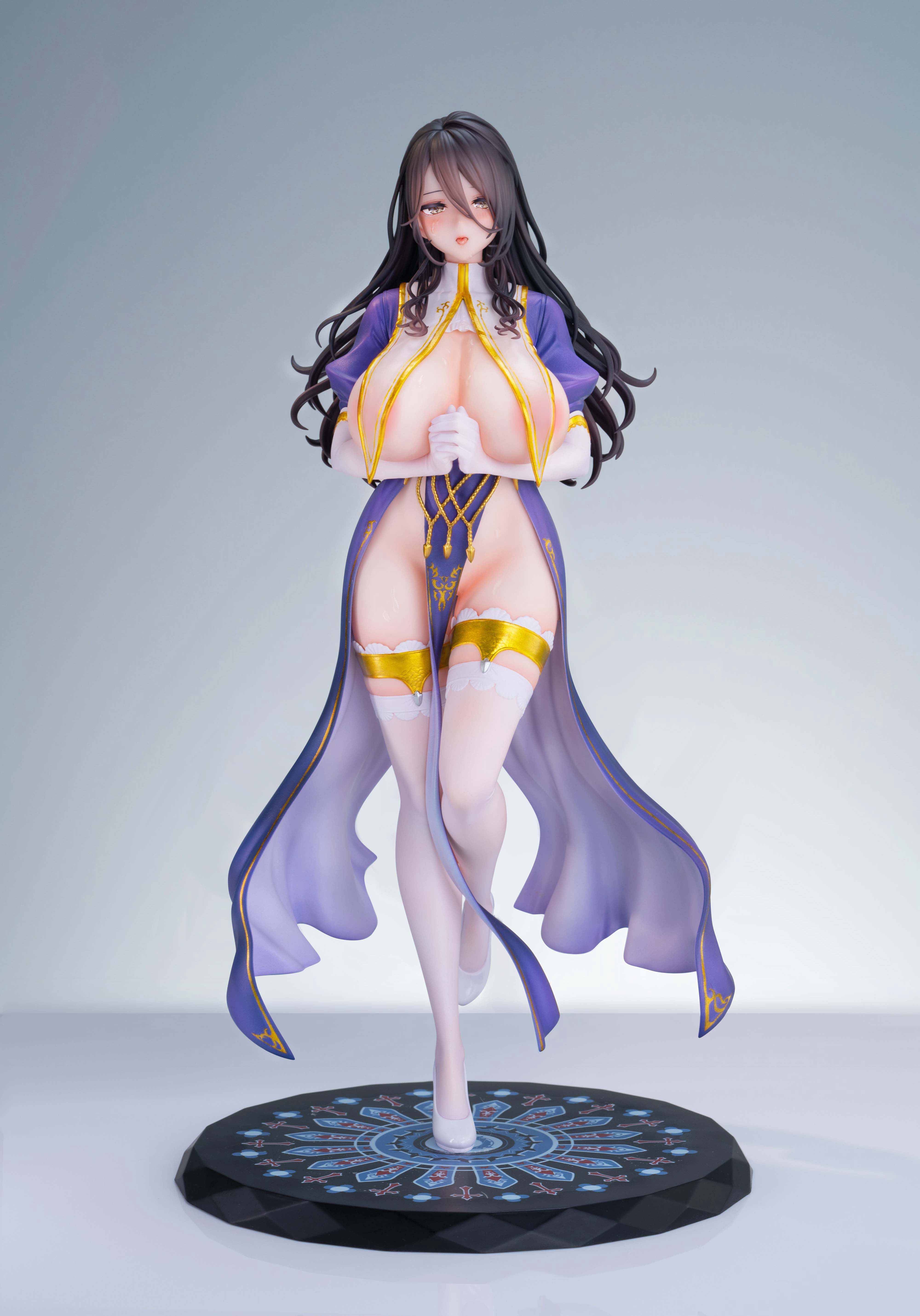 UNI-LIKE THE NUN OF PRAYER - PETRONE 1/6 SCALE FIGURE