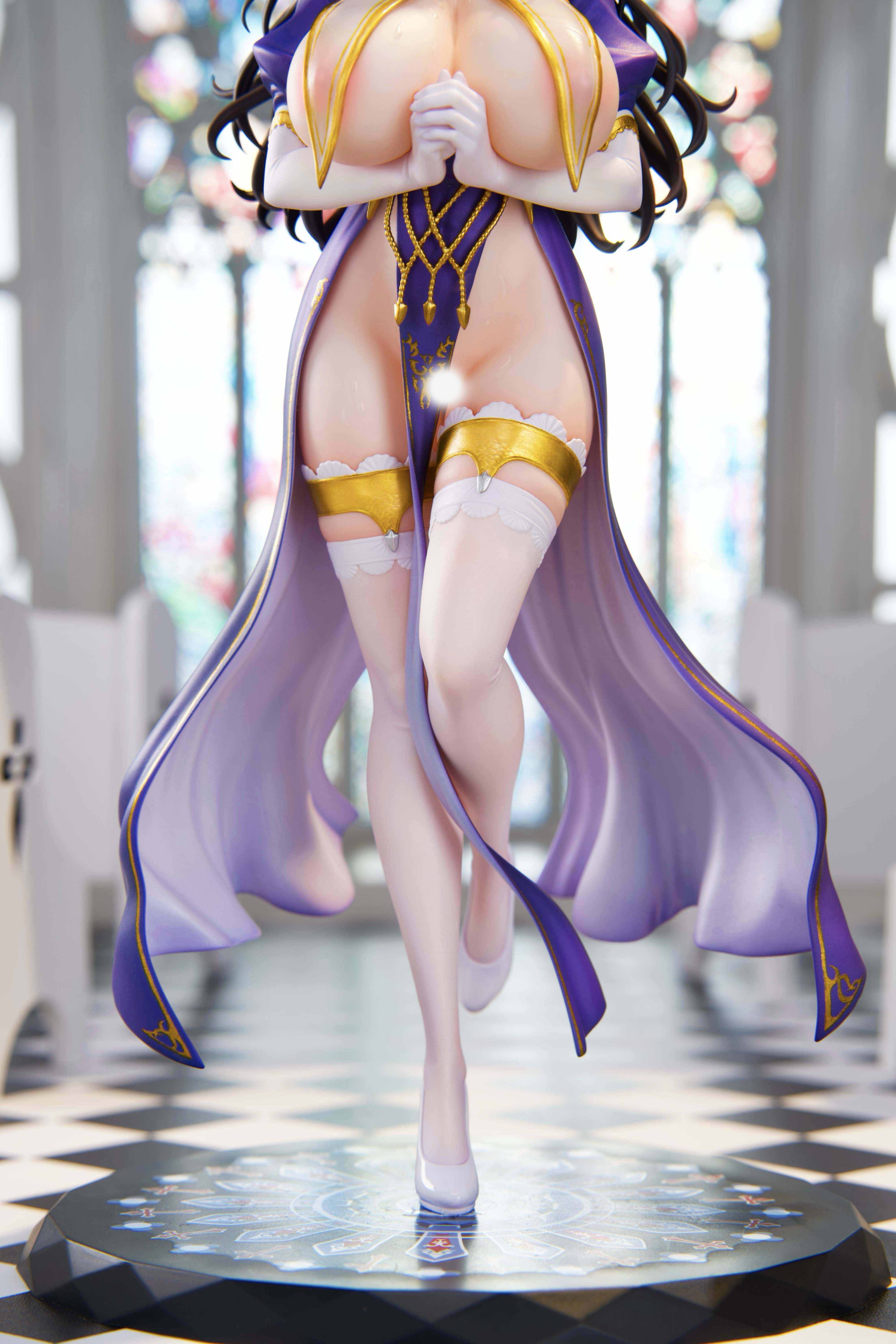 UNI-LIKE THE NUN OF PRAYER - PETRONE 1/6 SCALE FIGURE