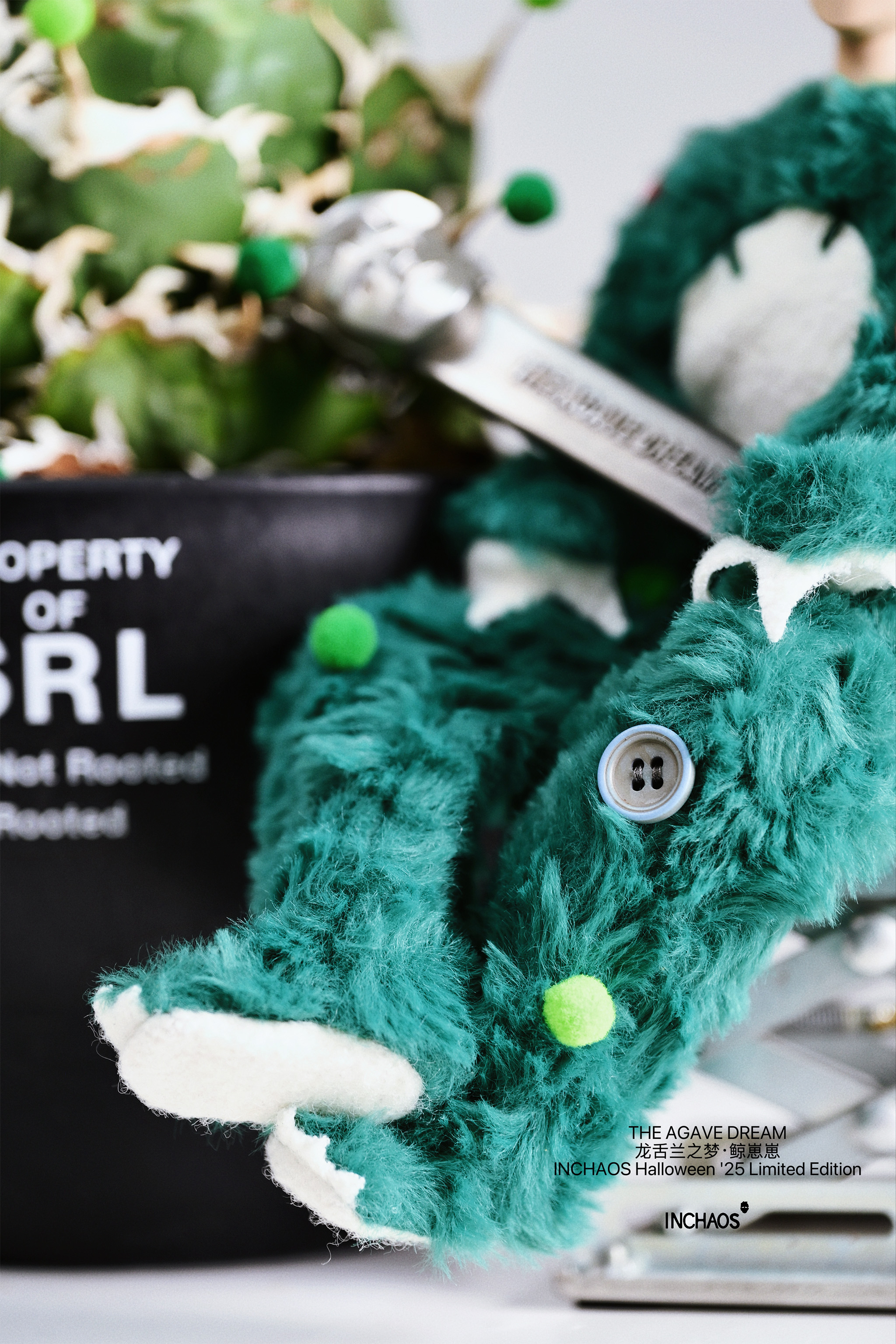 INCHAOS THE AGAVE DREAM BABY WHALE 1/6 SCALE ACTION FIGURE (GREEN)