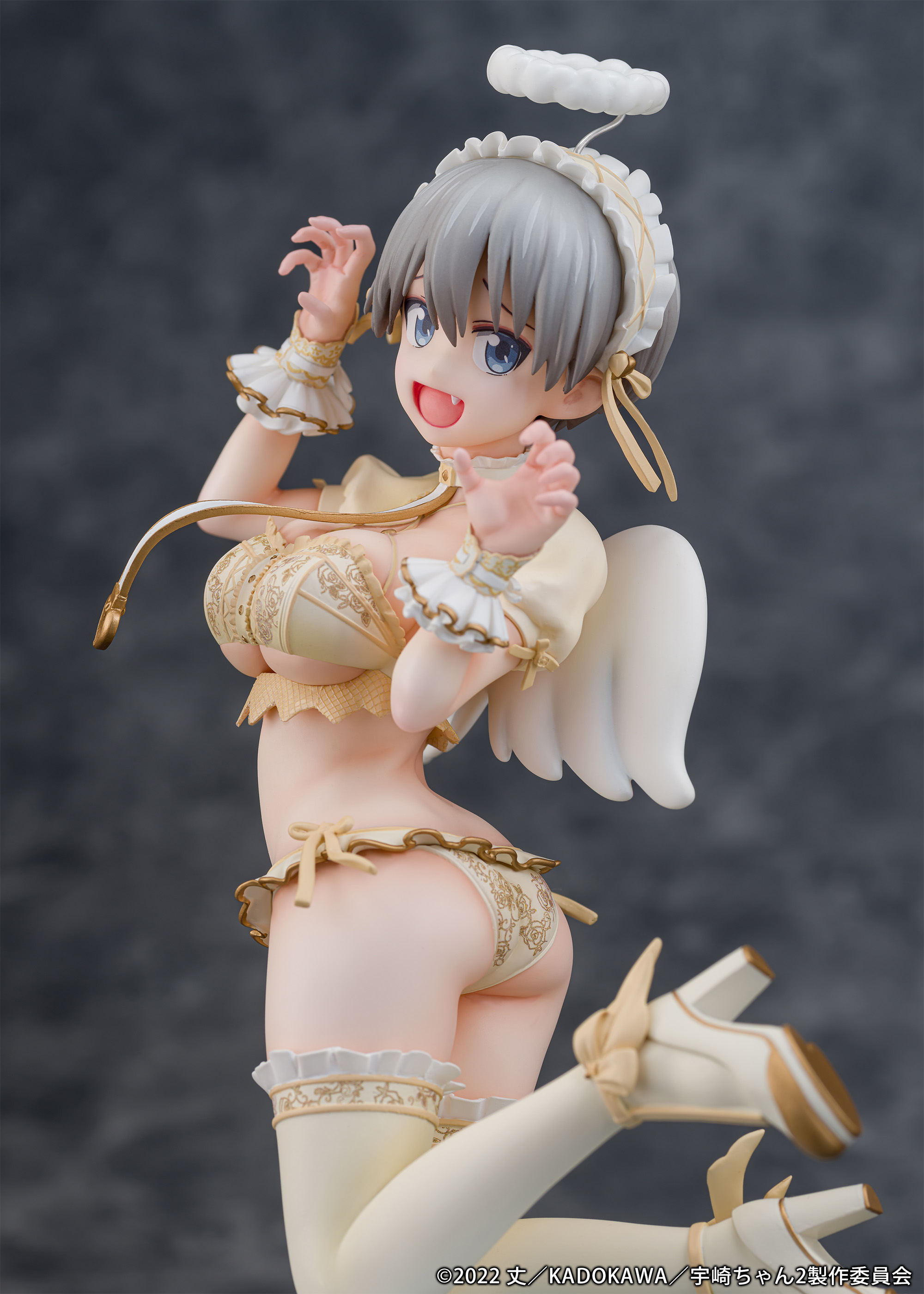 "Uzaki-chan Wants to Hang Out! Double" 1/7 Scale Figure Uzaki Hana Angel Ver.