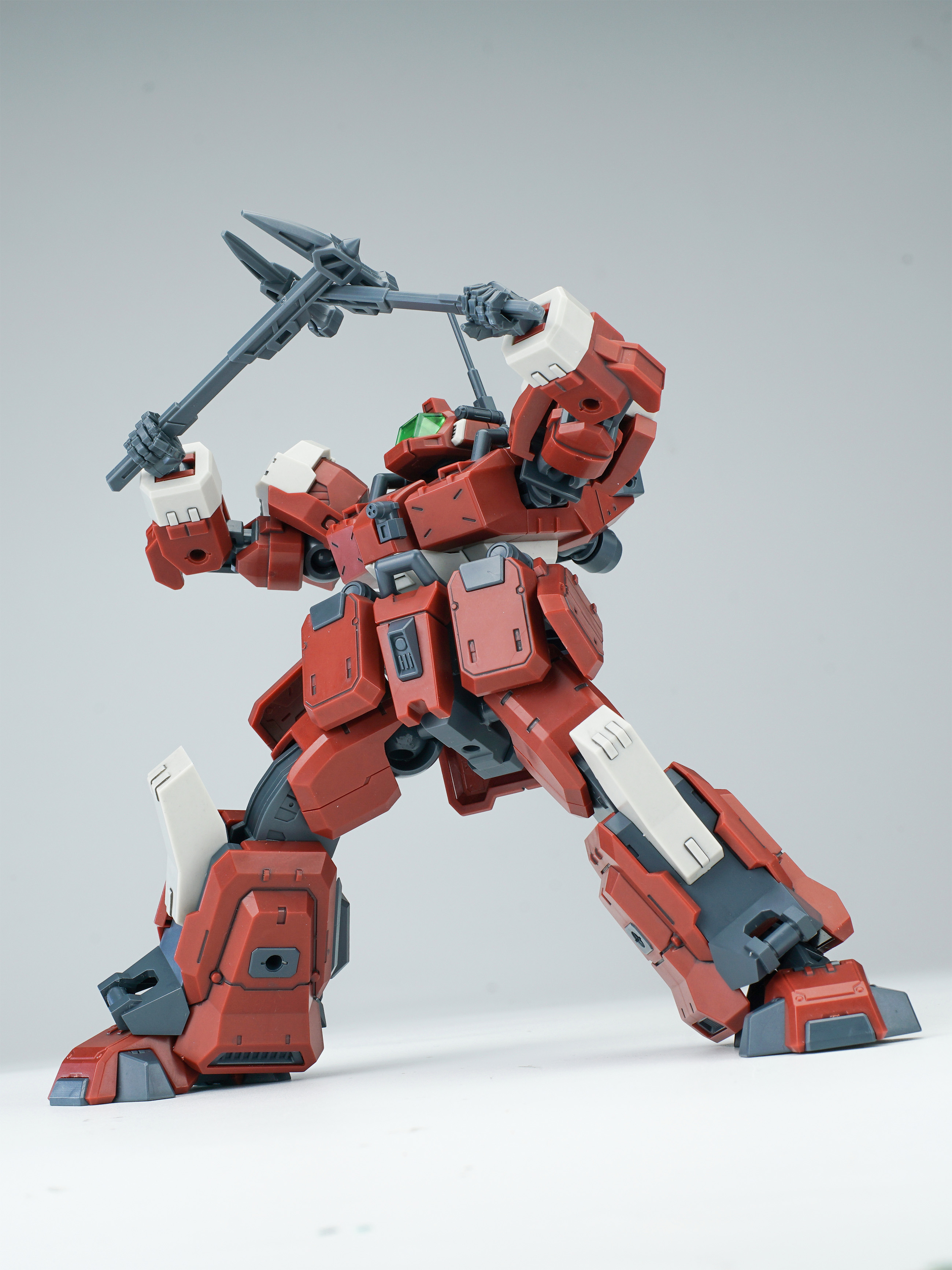 SHEIK MAINLAND ULTRA ACTION TROOPER SERIES HONG MO 1/144 SCALE PLASTIC MODEL KIT (RED)