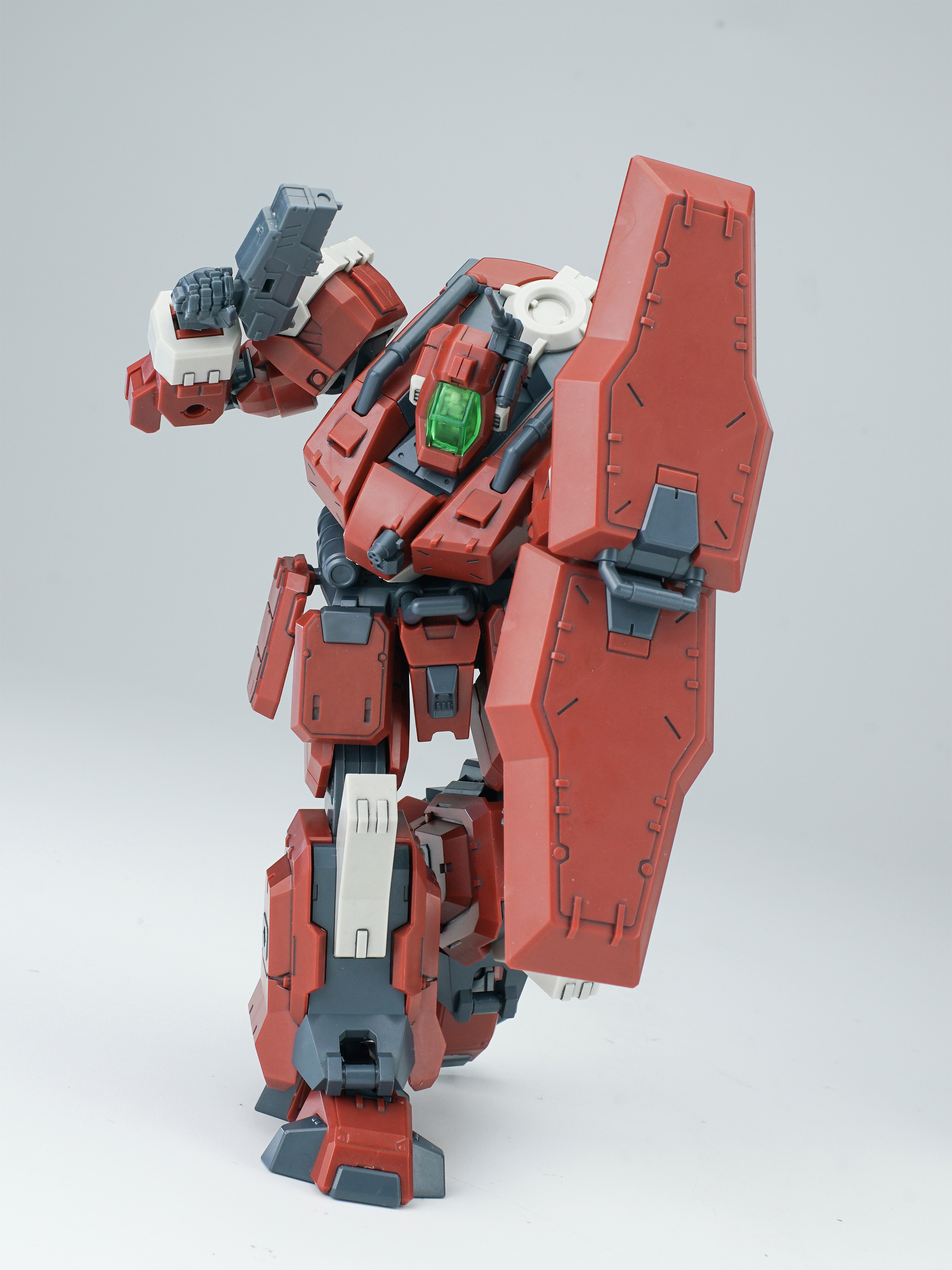 SHEIK MAINLAND ULTRA ACTION TROOPER SERIES HONG MO 1/144 SCALE PLASTIC MODEL KIT (RED)