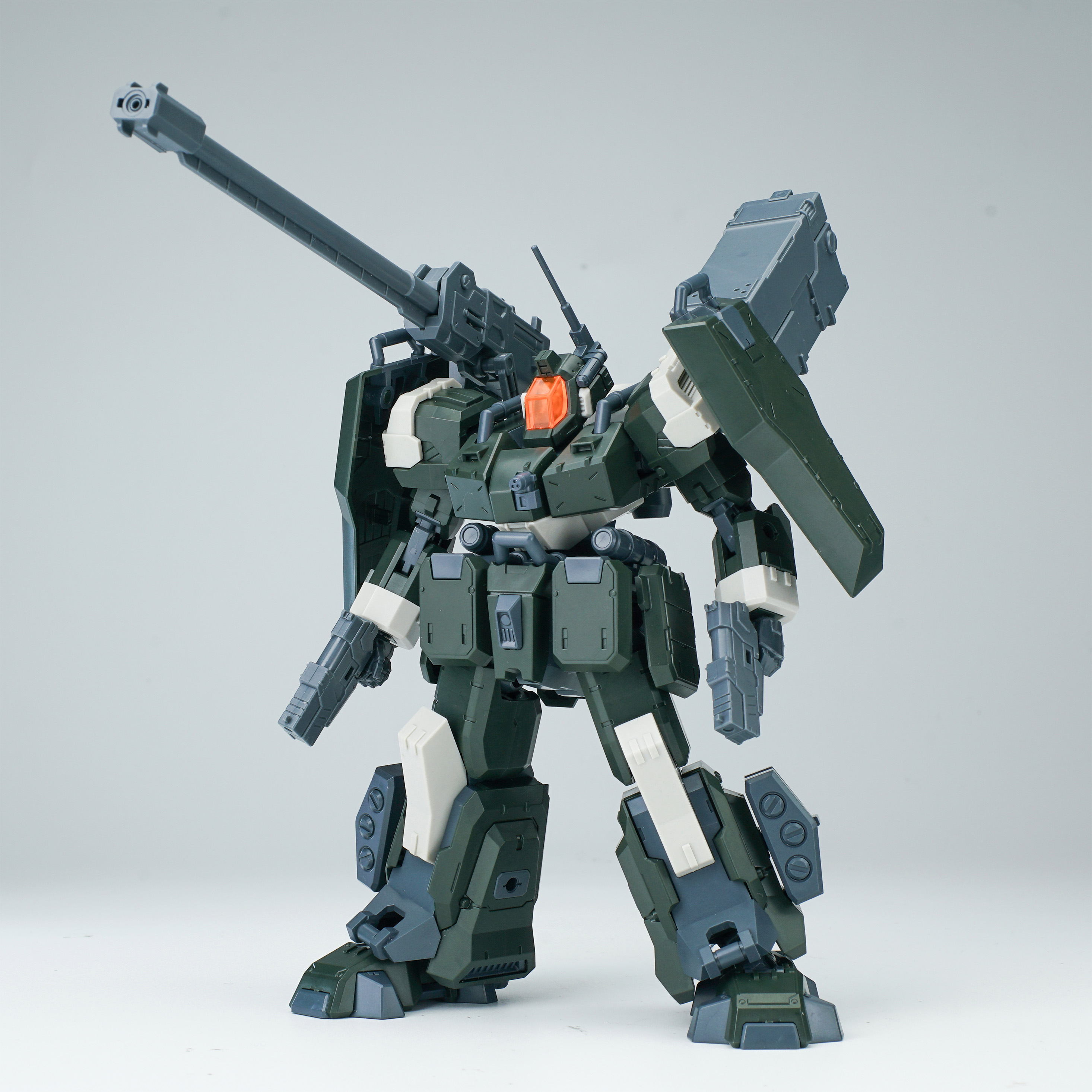 SHEIK MAINLAND ULTRA ACTION TROOPER SERIES HONG MO 1/144 SCALE PLASTIC MODEL KIT (GREEN)