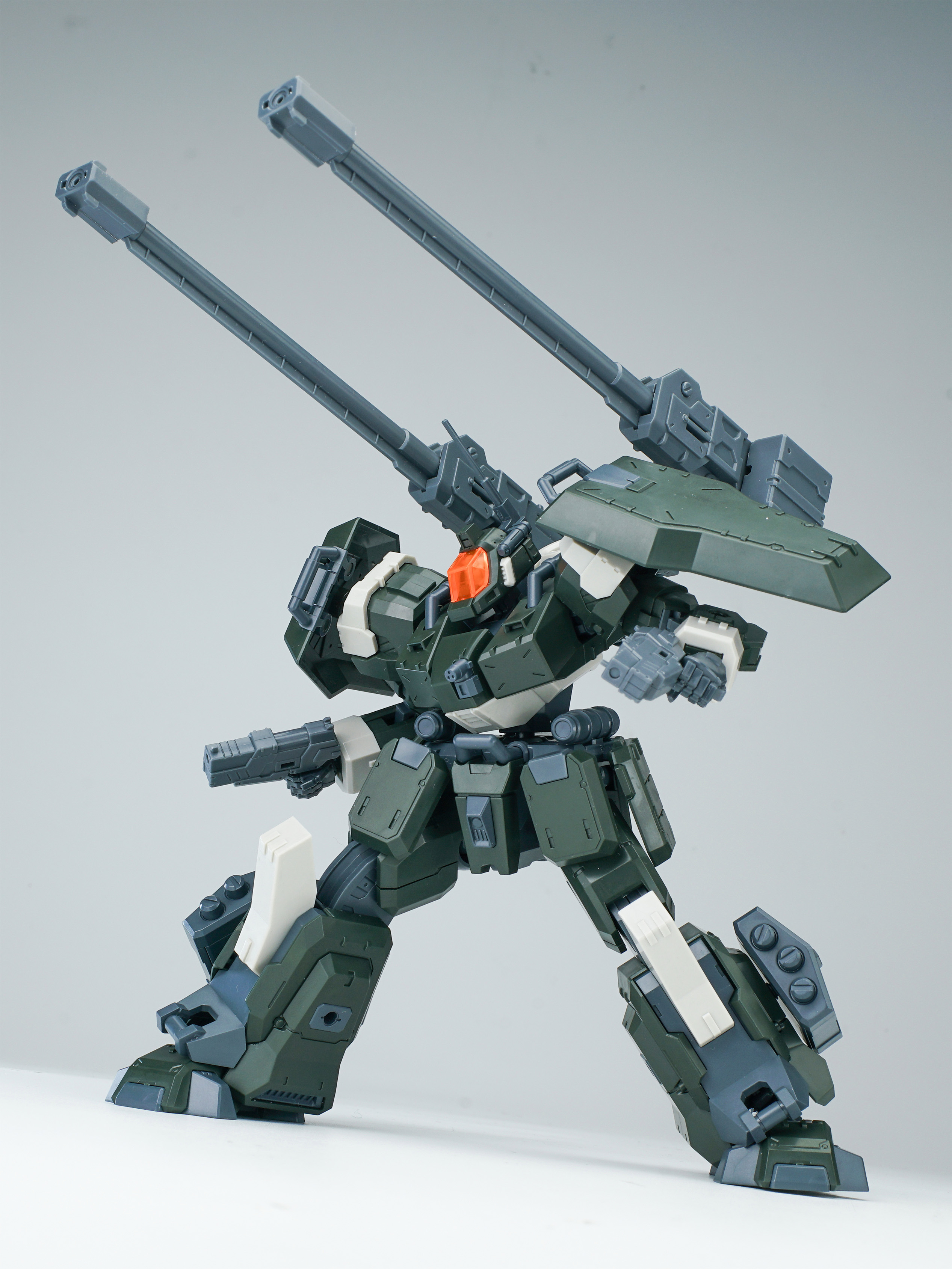 SHEIK MAINLAND ULTRA ACTION TROOPER SERIES HONG MO 1/144 SCALE PLASTIC MODEL KIT (GREEN)