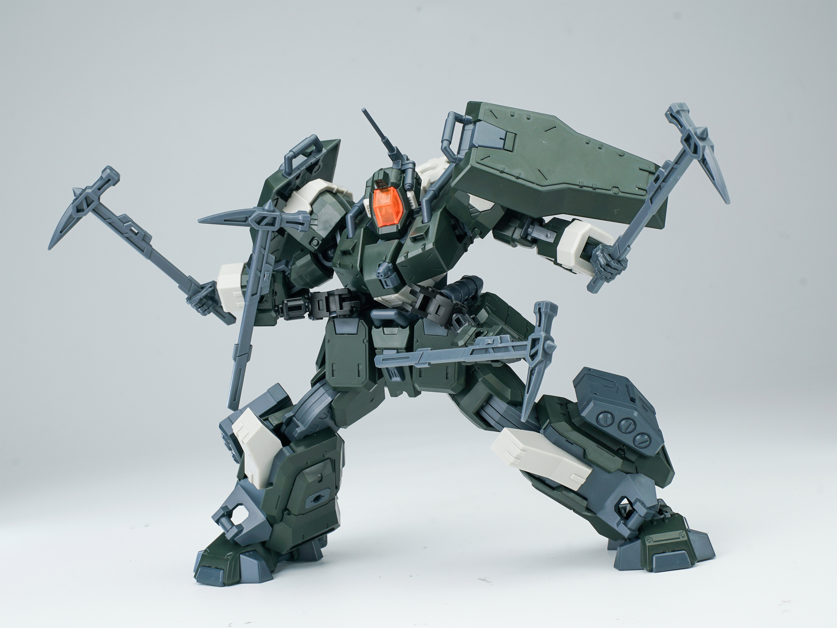 SHEIK MAINLAND ULTRA ACTION TROOPER SERIES HONG MO 1/144 SCALE PLASTIC MODEL KIT (GREEN)