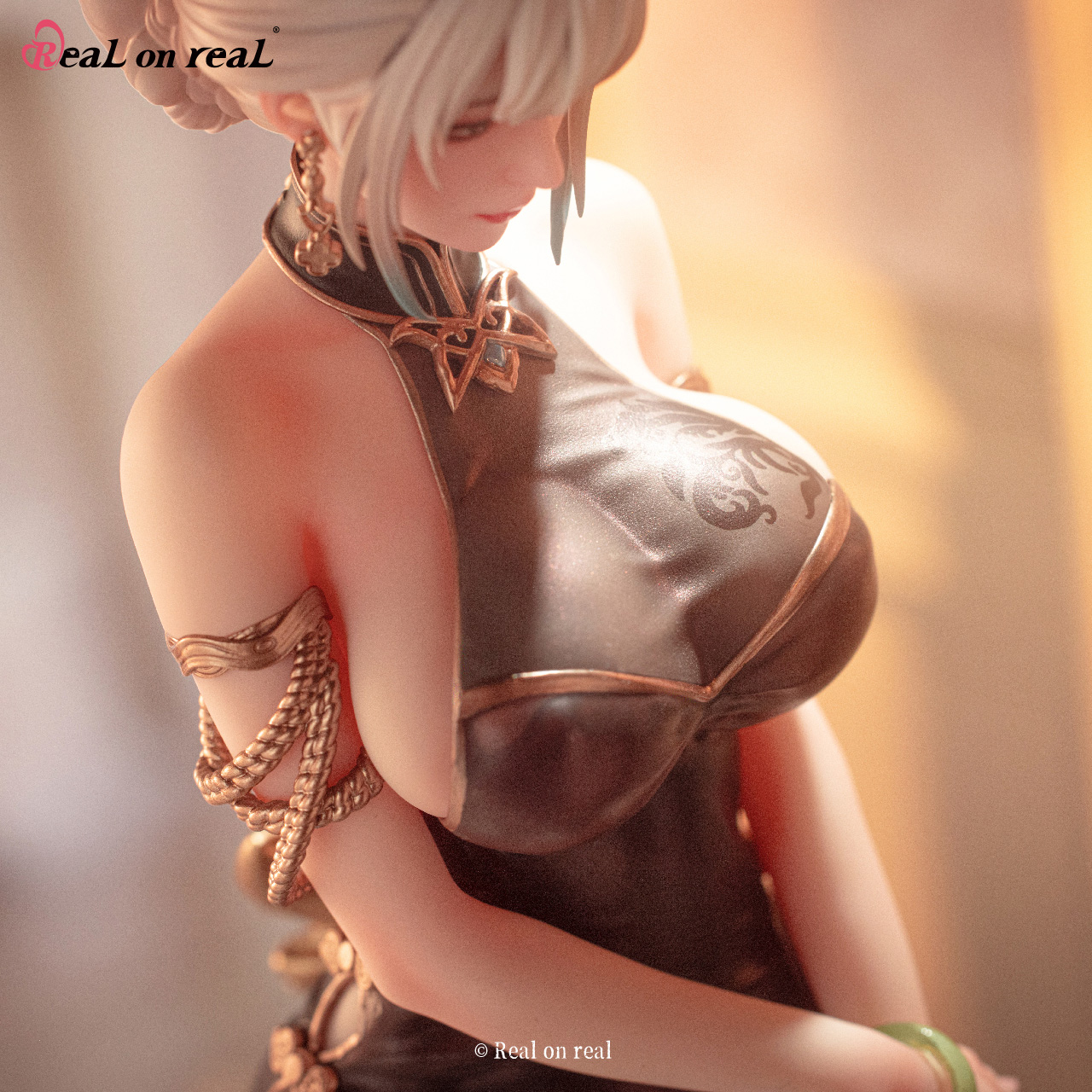 BEARPANDA REAL ON REAL WIFE 1/6 SCALE FIGURE