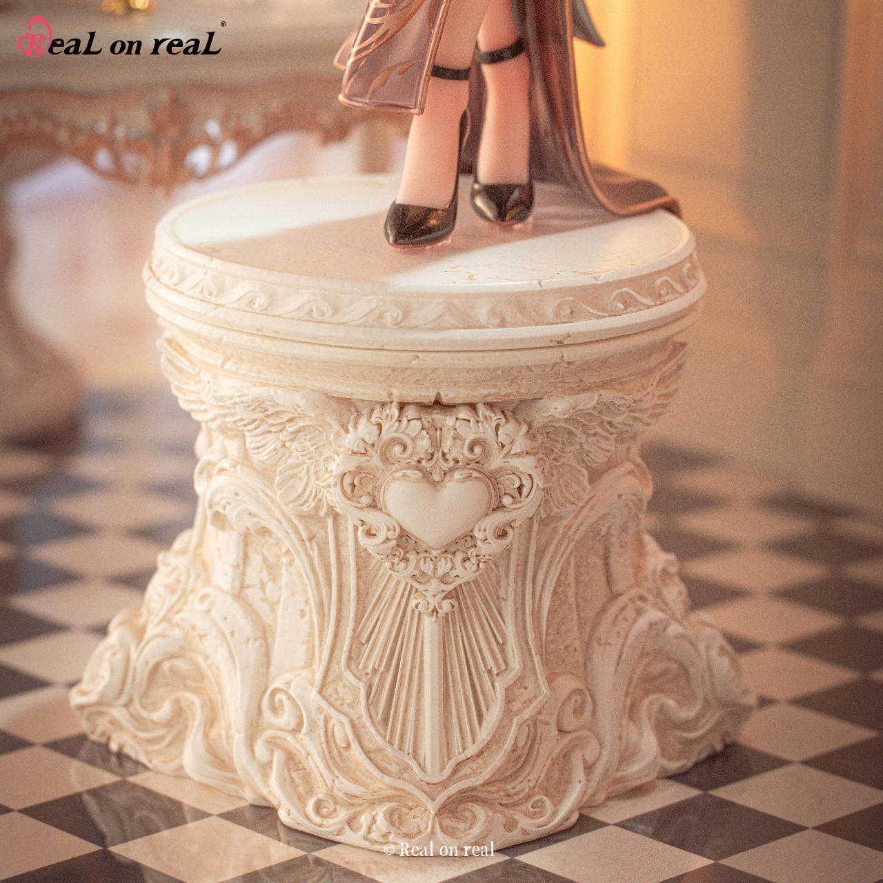 BEARPANDA REAL ON REAL WIFE 1/6 SCALE FIGURE