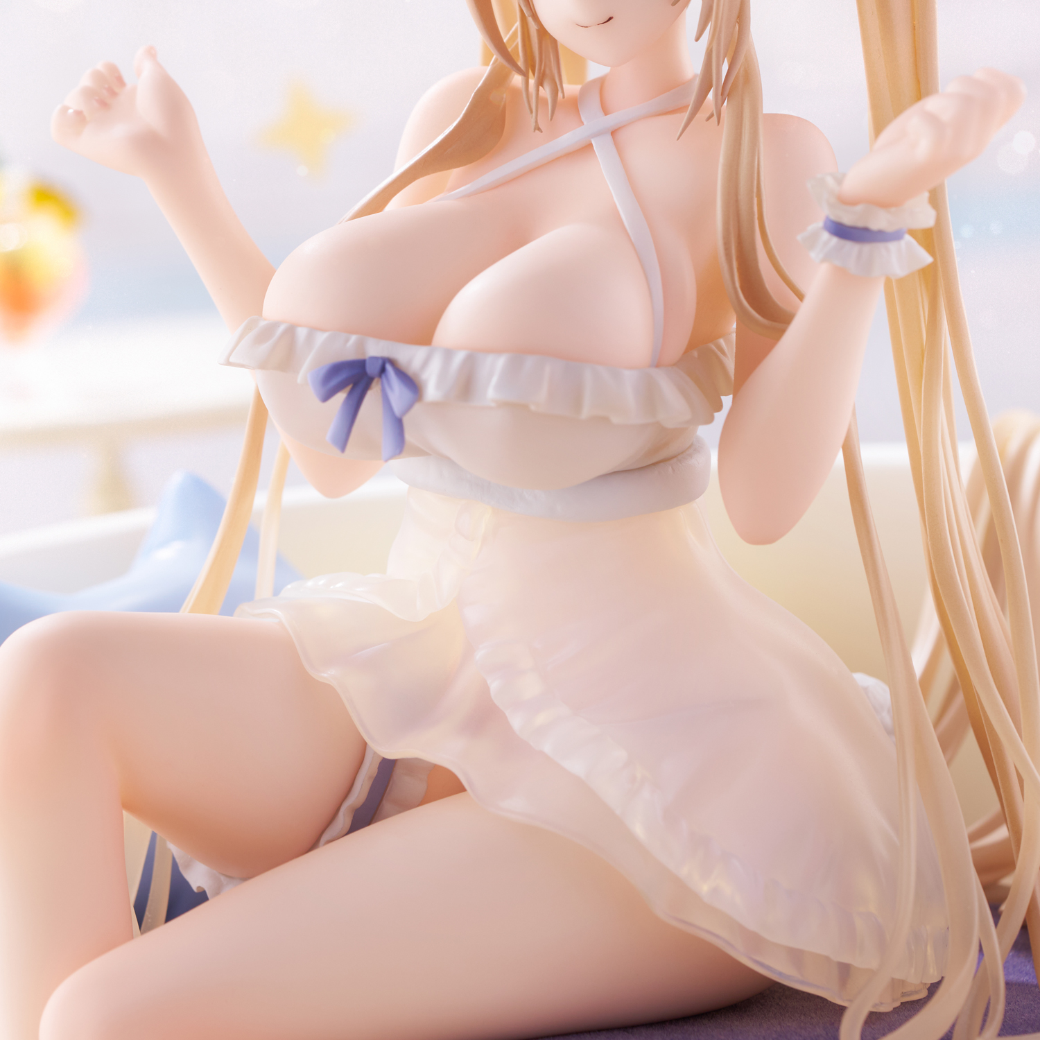 "Azur Lane" Anchorage Interaction Dormitory Ver. 1/7 Scale Figure
