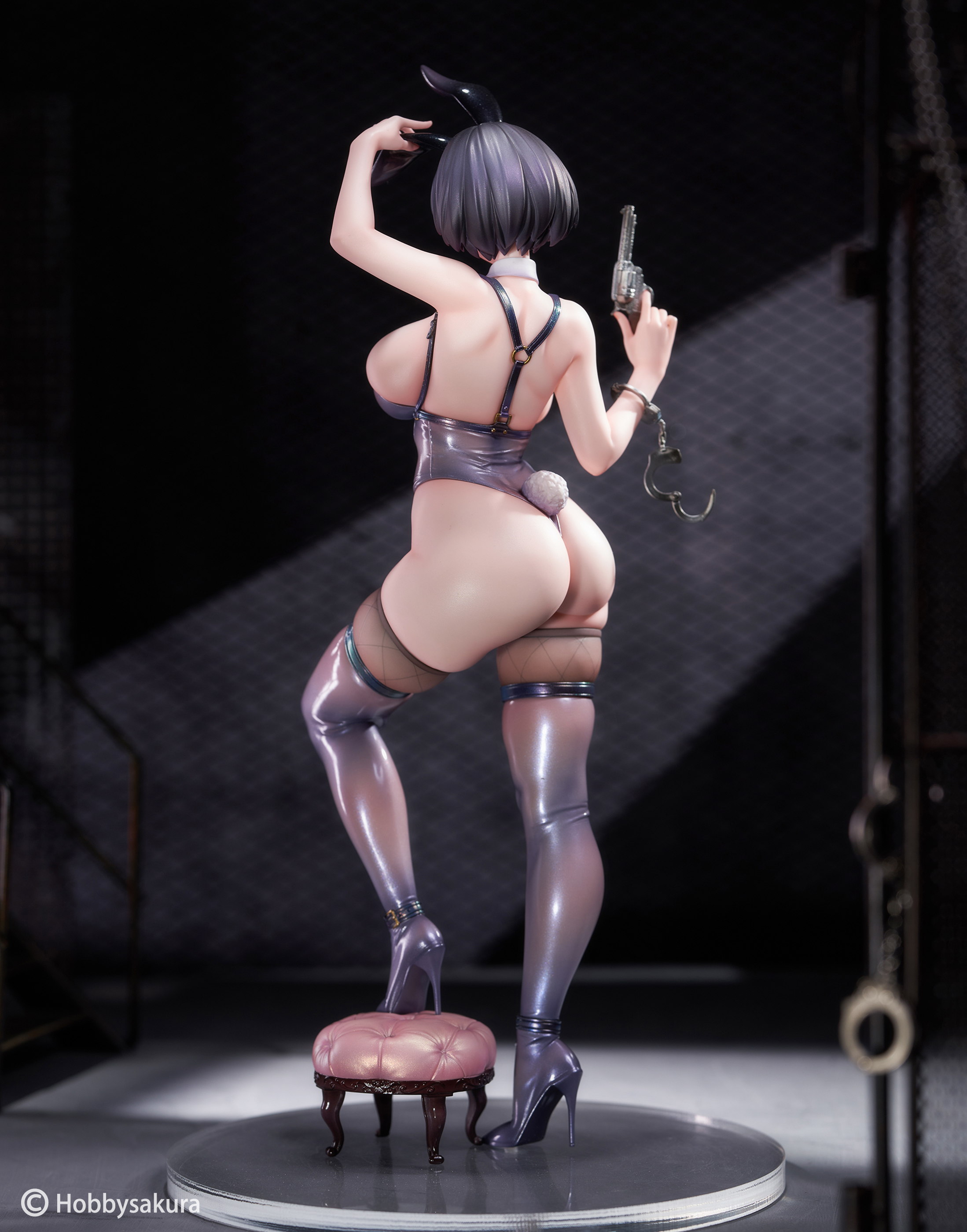 HOBBY SAKURA BUNNY POLICE OFFICER 1/7 SCALE FIGURE