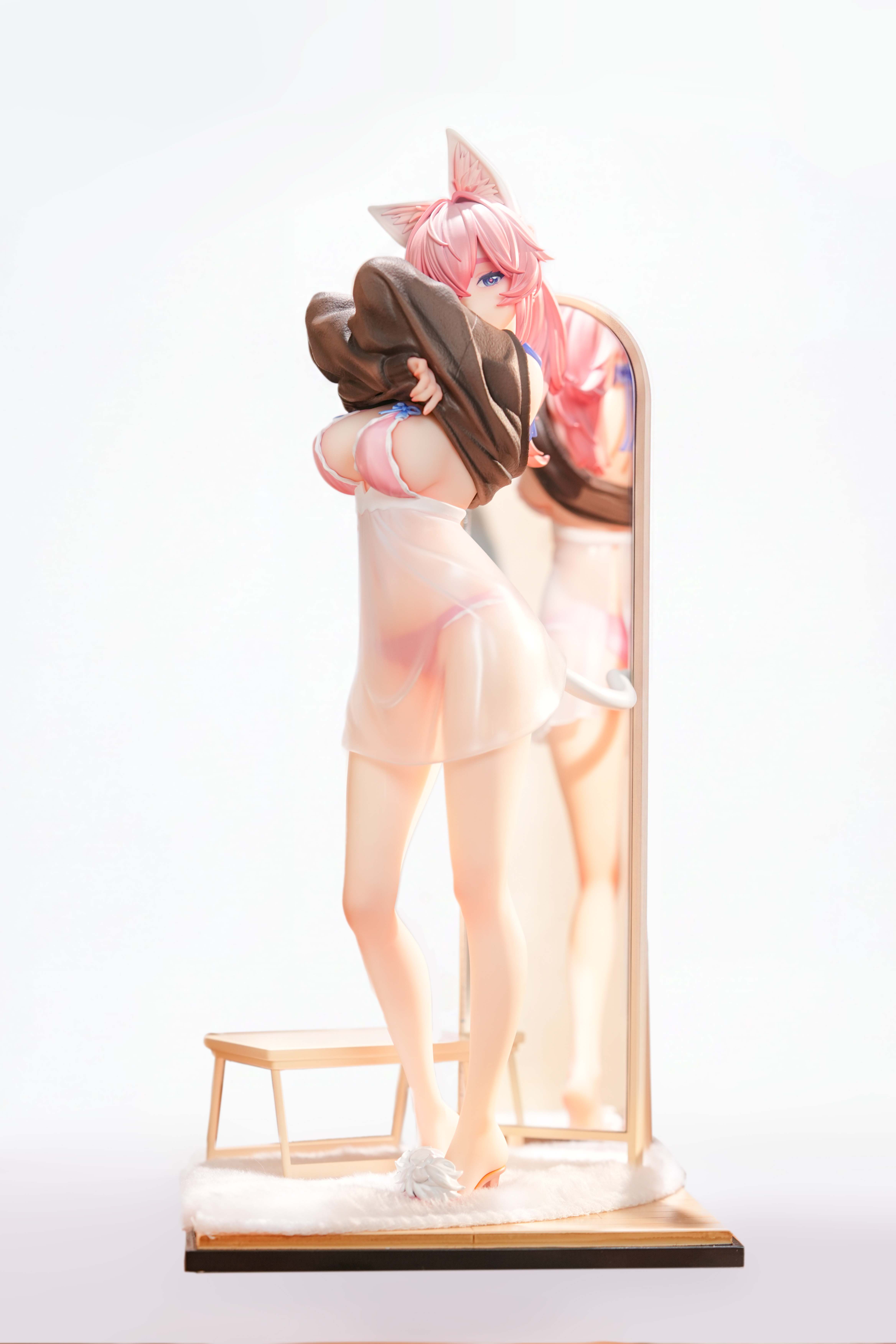 INFOCUS CAT'S THOUGHTS: MO-CHAN (HOME VER.) 1/6 SCALE FIGURE