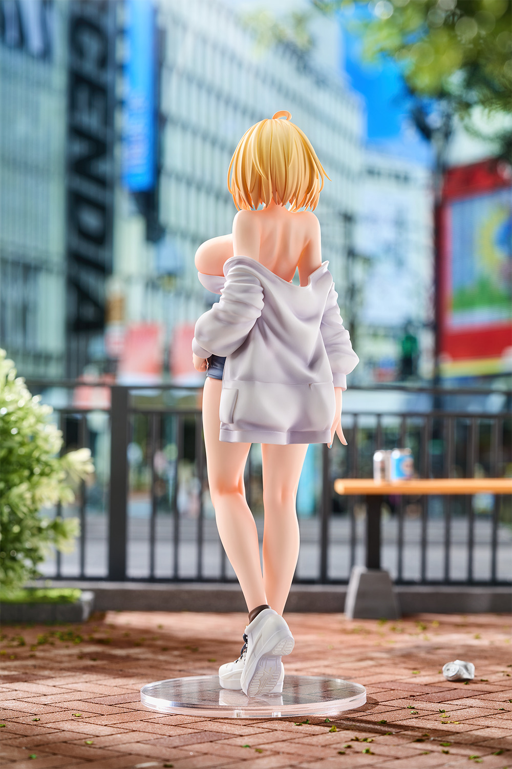1/6 Scale Sophia F. Shirring Tube Top Ver. (Bonus Edition)