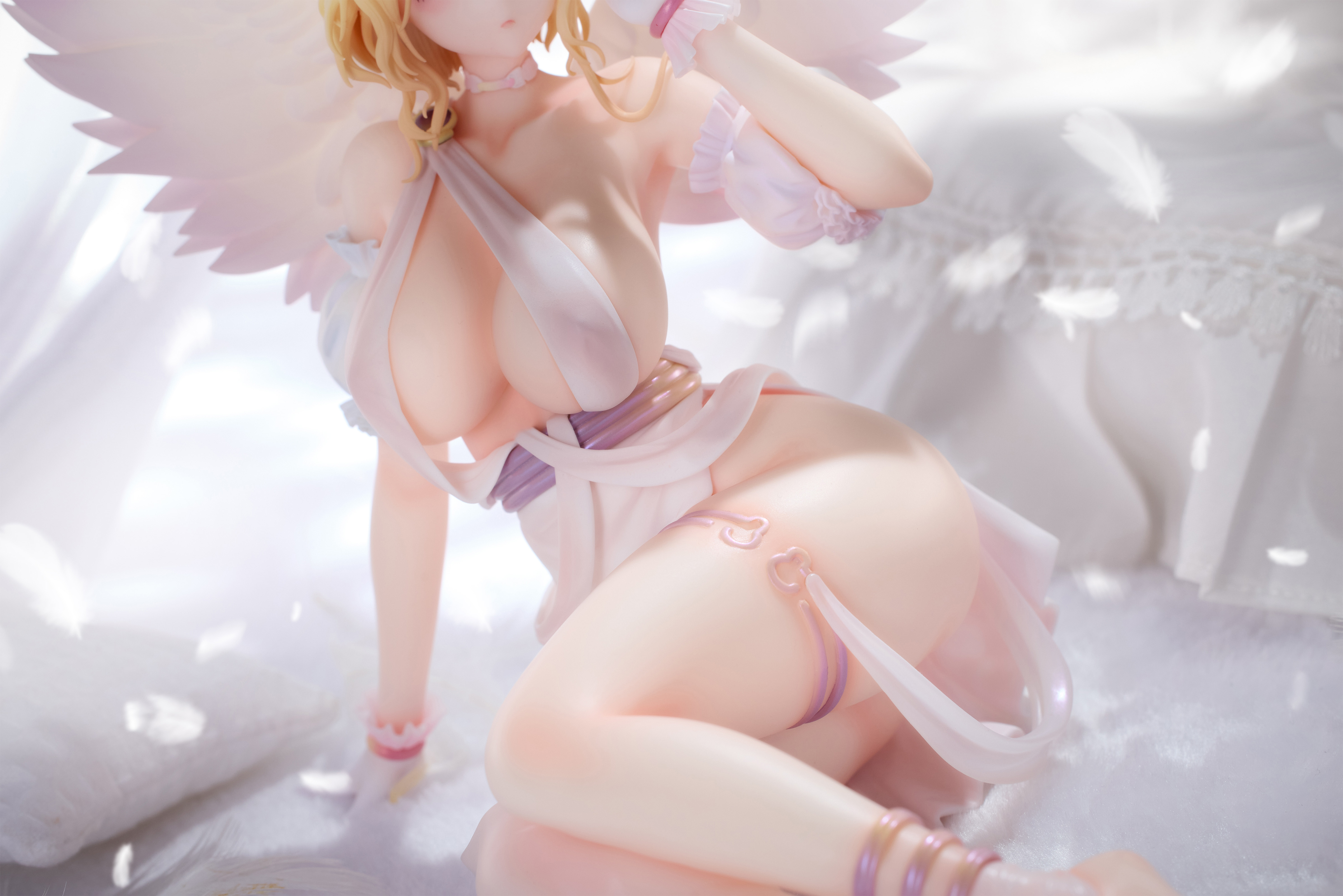 VKEND IDOL ANGEL 1/6 SCALE FIGURE