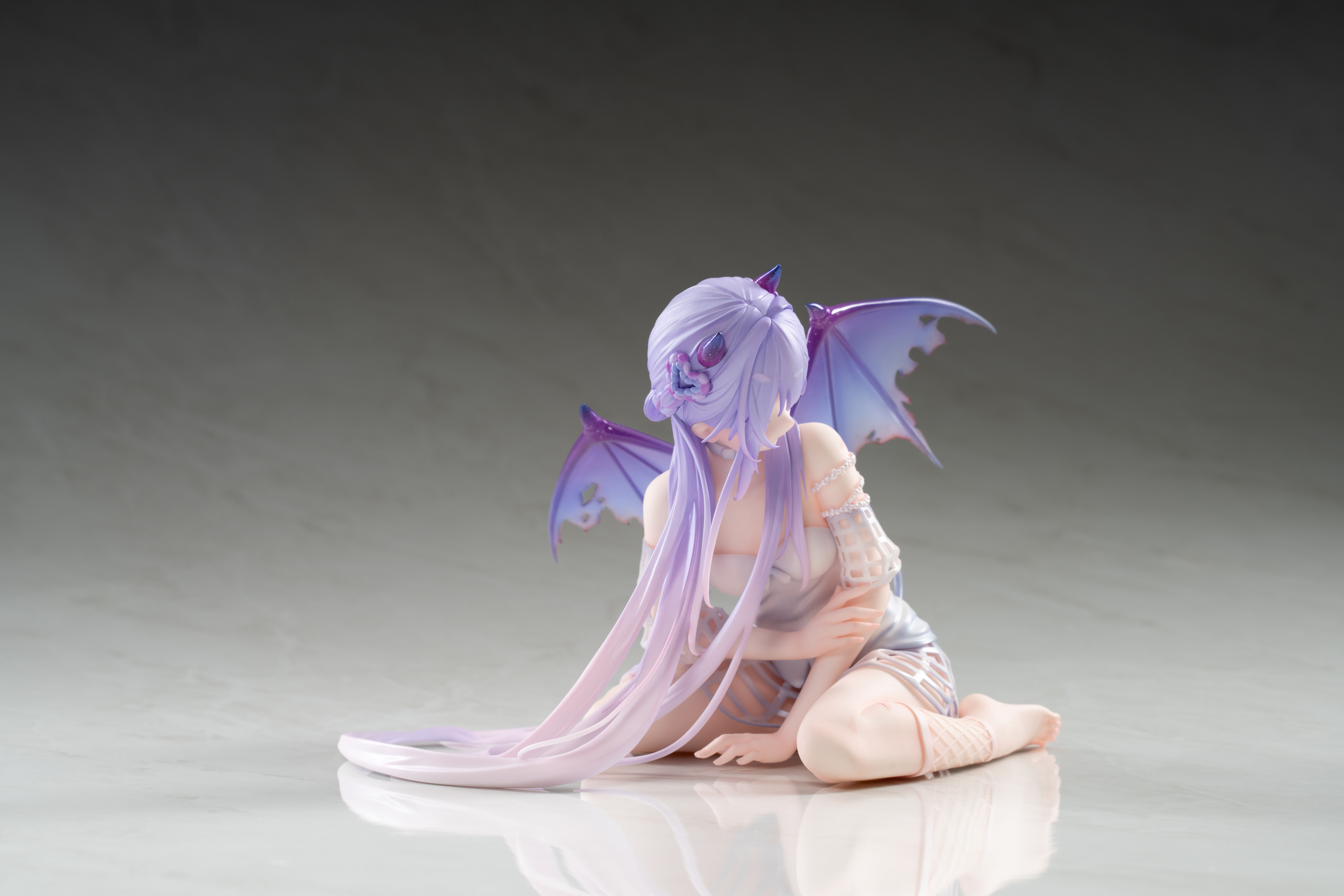 ToEyEsN DEMON GIRL 1/7 SCALE FIGURE