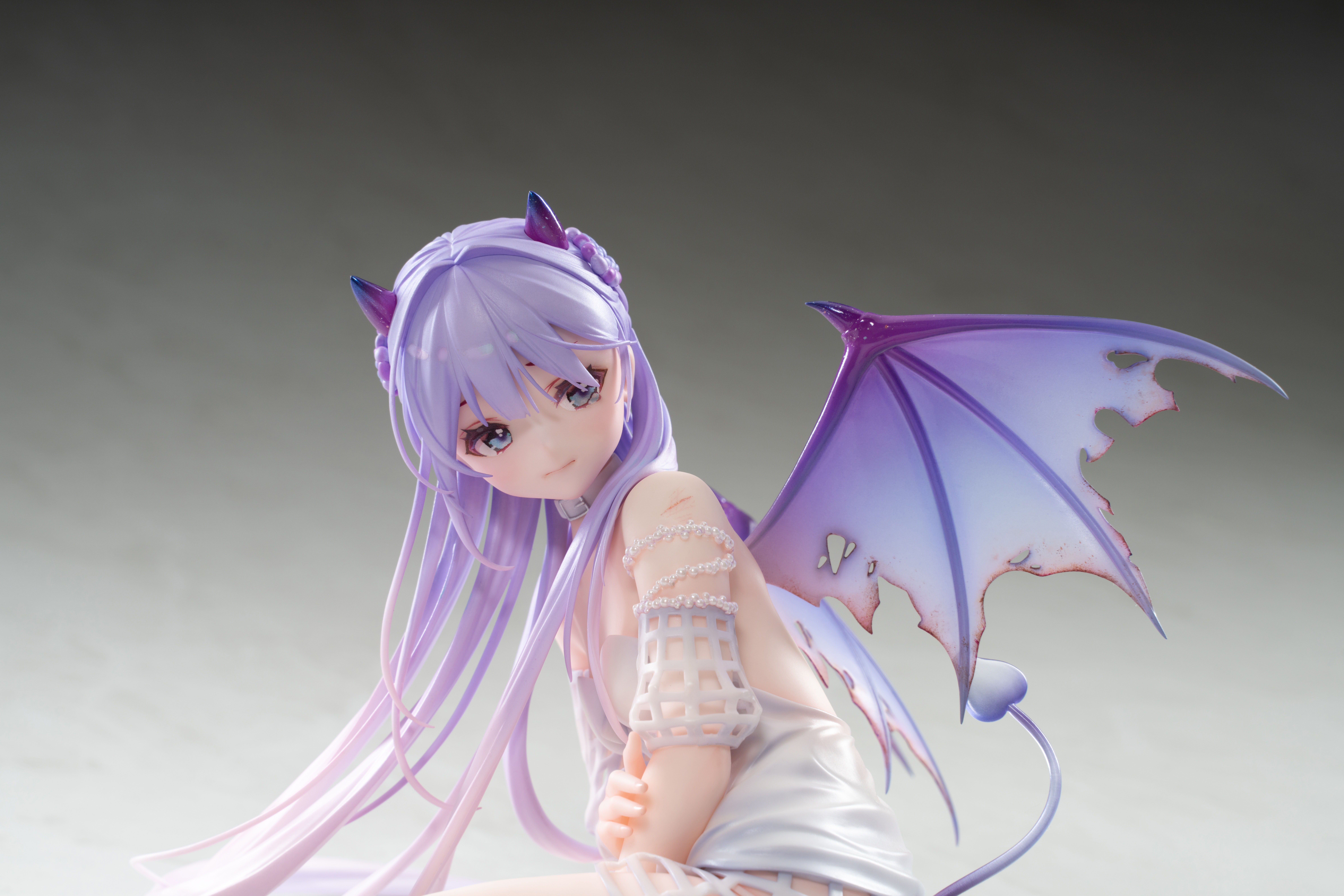 ToEyEsN DEMON GIRL 1/7 SCALE FIGURE