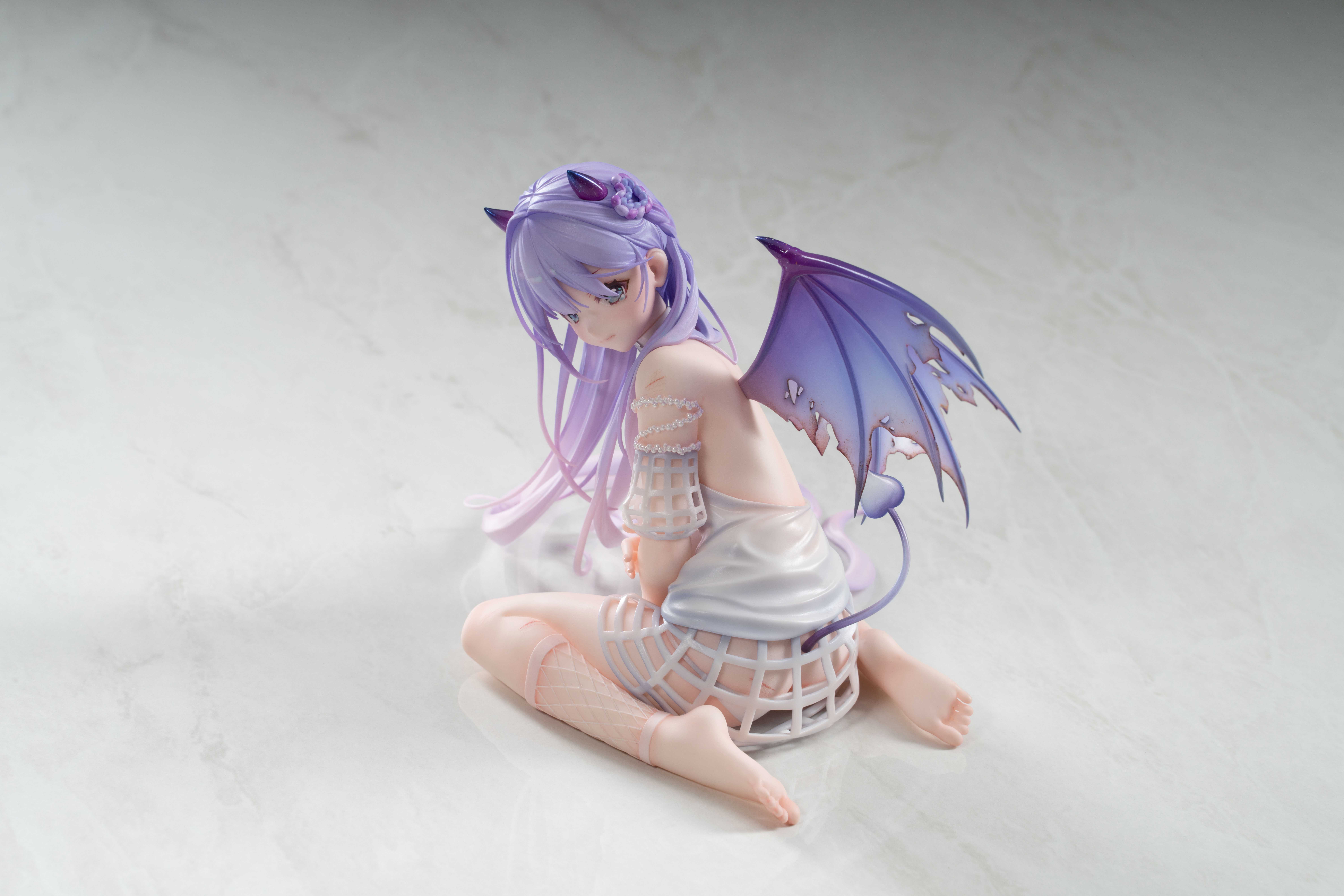 ToEyEsN DEMON GIRL 1/7 SCALE FIGURE