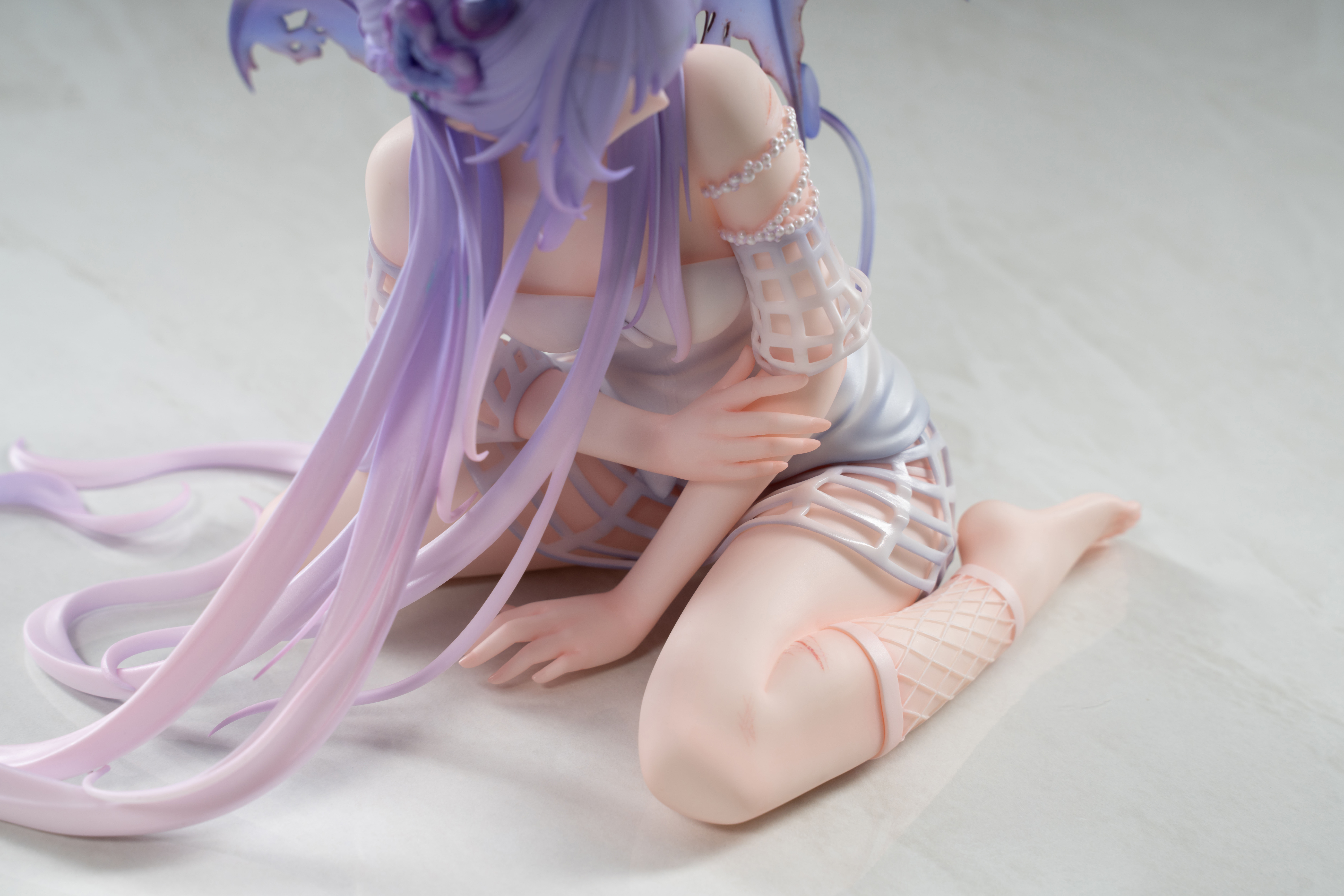 ToEyEsN DEMON GIRL 1/7 SCALE FIGURE