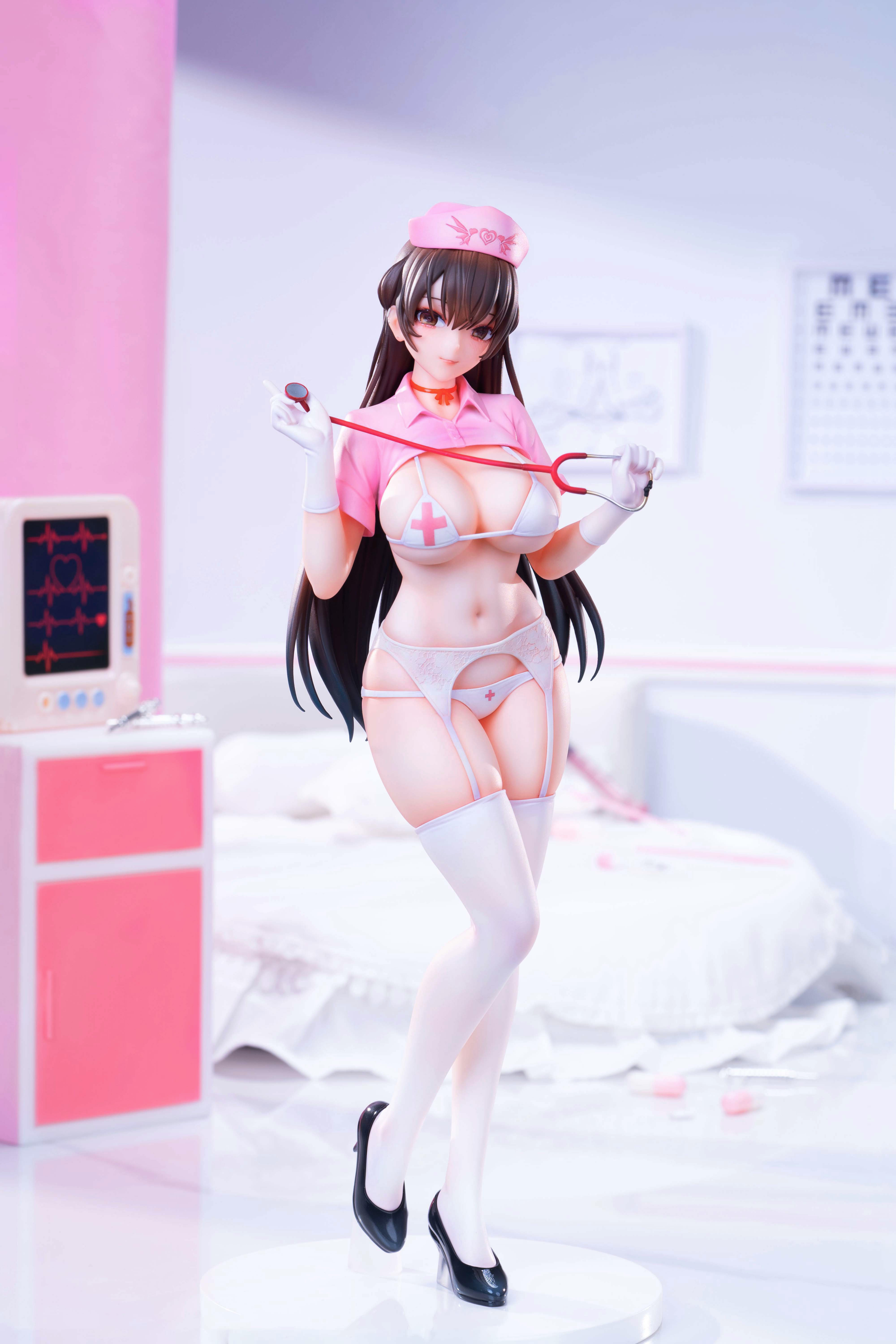 MOMOROSER KONATA NURSE VER. 1/6 SCALE FIGURE