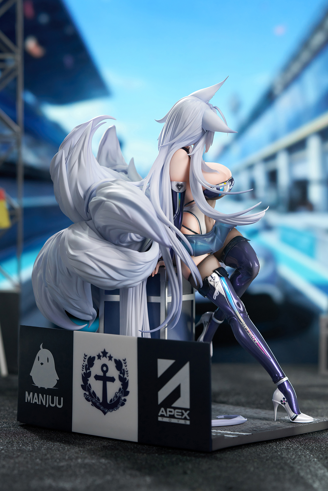 "Azur Lane" Shinano Moonlit Chrome Ver.