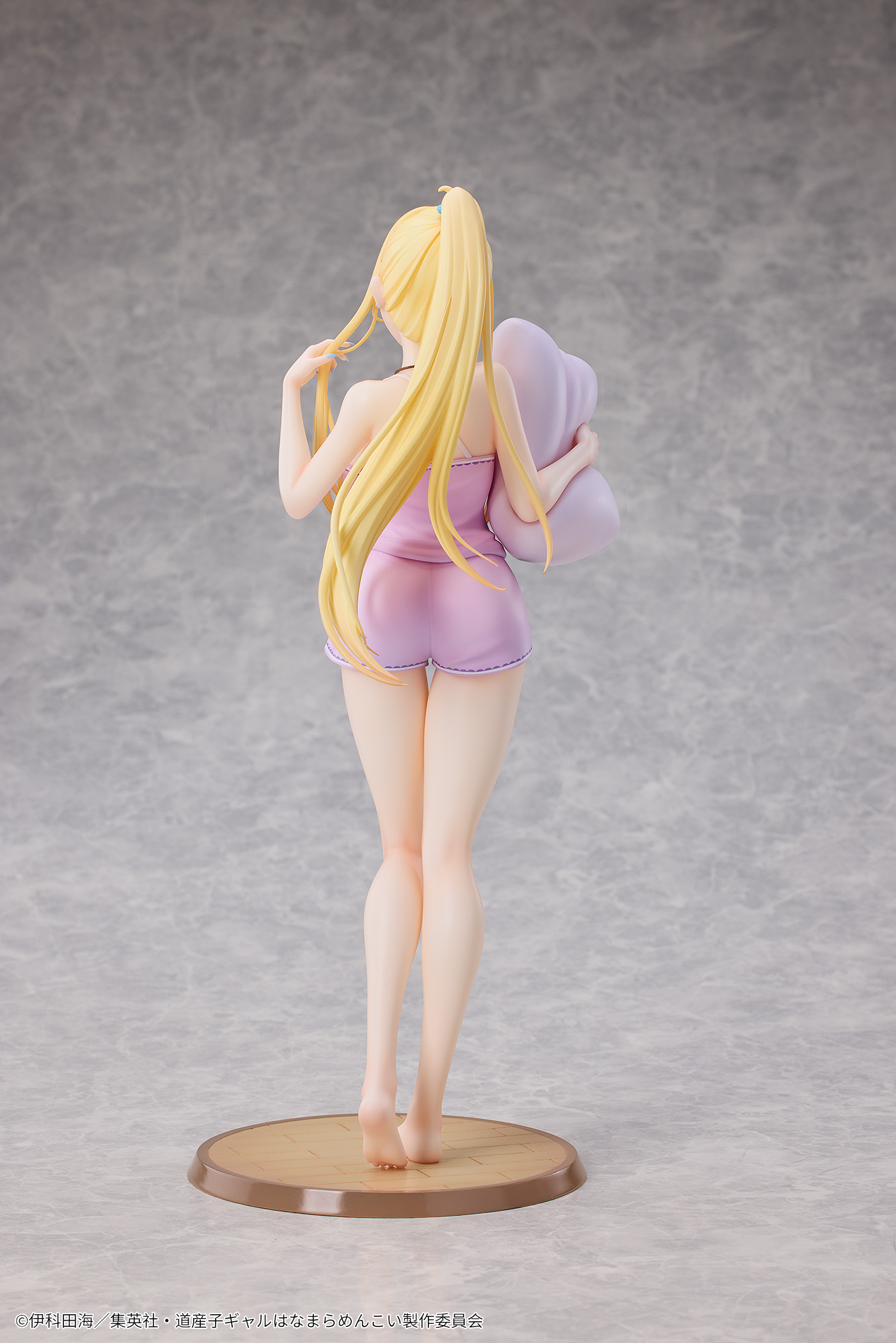 HANABEE "HOKKAIDO GALS ARE SUPER ADORABLE!" FUYUKI MINAMI PAJAMA VER. 1/6 SCALE FIGURE