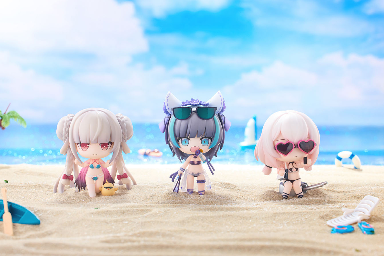 HanaBee "AZUR LANE" SWIM SUIT CHIBI FIGURE VOL. 2 SET OF THREE
