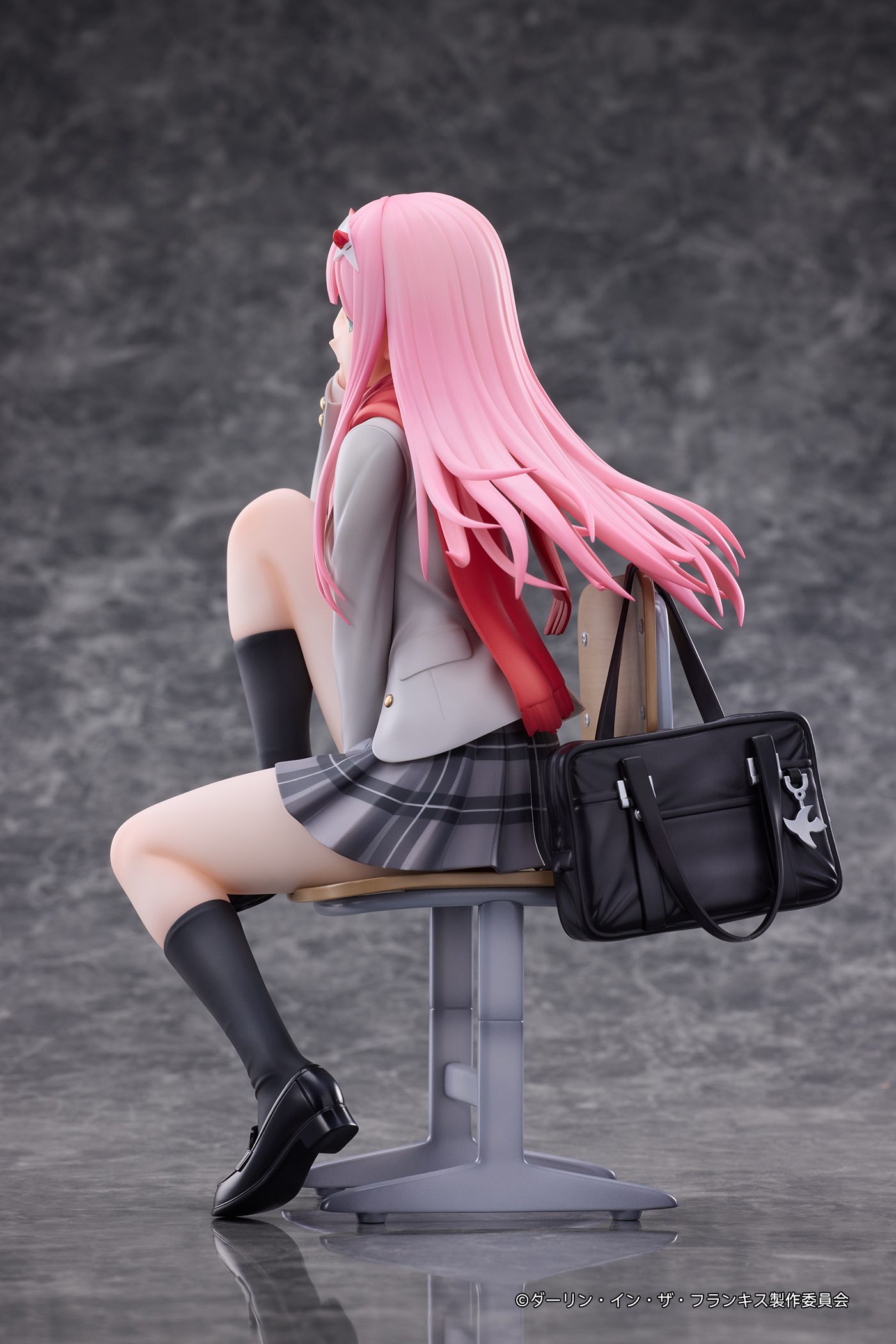 HANABEE "DARLING IN THE FRANXX" ZERO TWO 1/6 SCALE FIGURE
