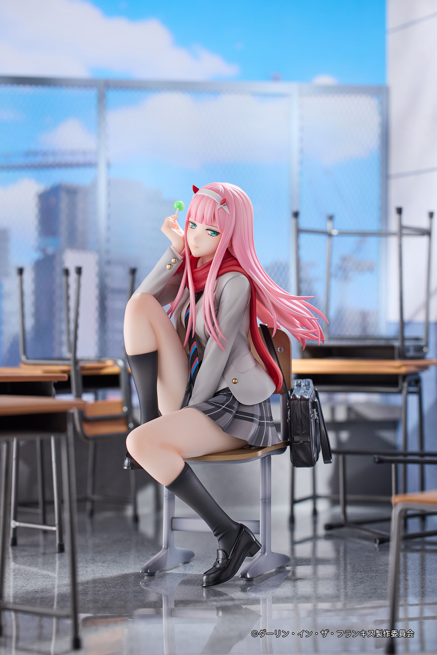 HANABEE "DARLING IN THE FRANXX" ZERO TWO 1/6 SCALE FIGURE
