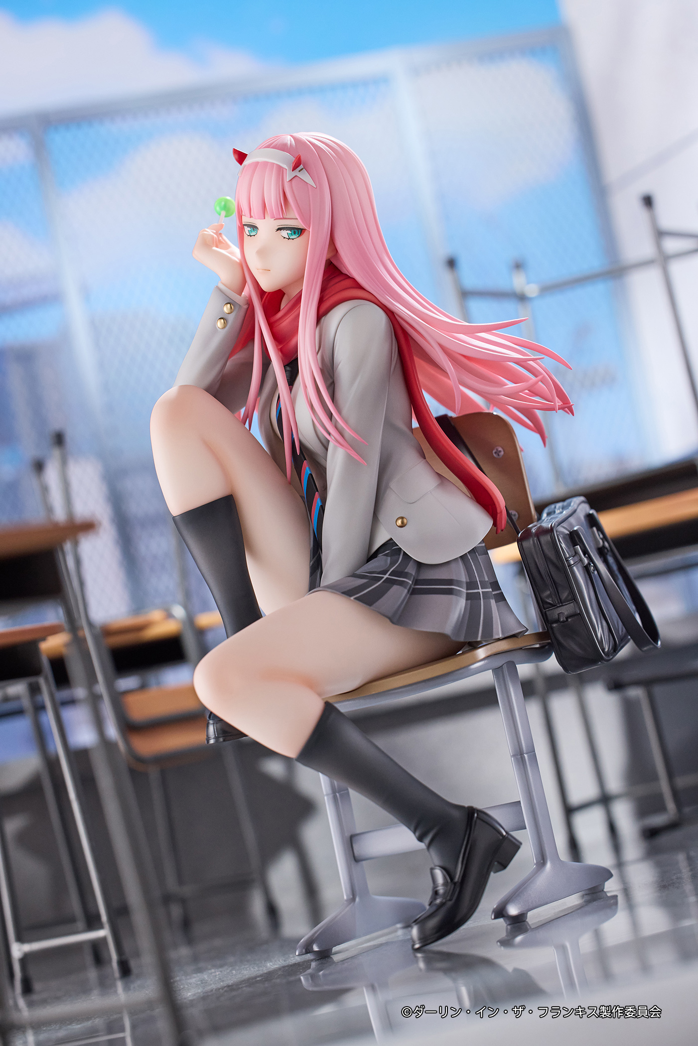 HANABEE "DARLING IN THE FRANXX" ZERO TWO 1/6 SCALE FIGURE