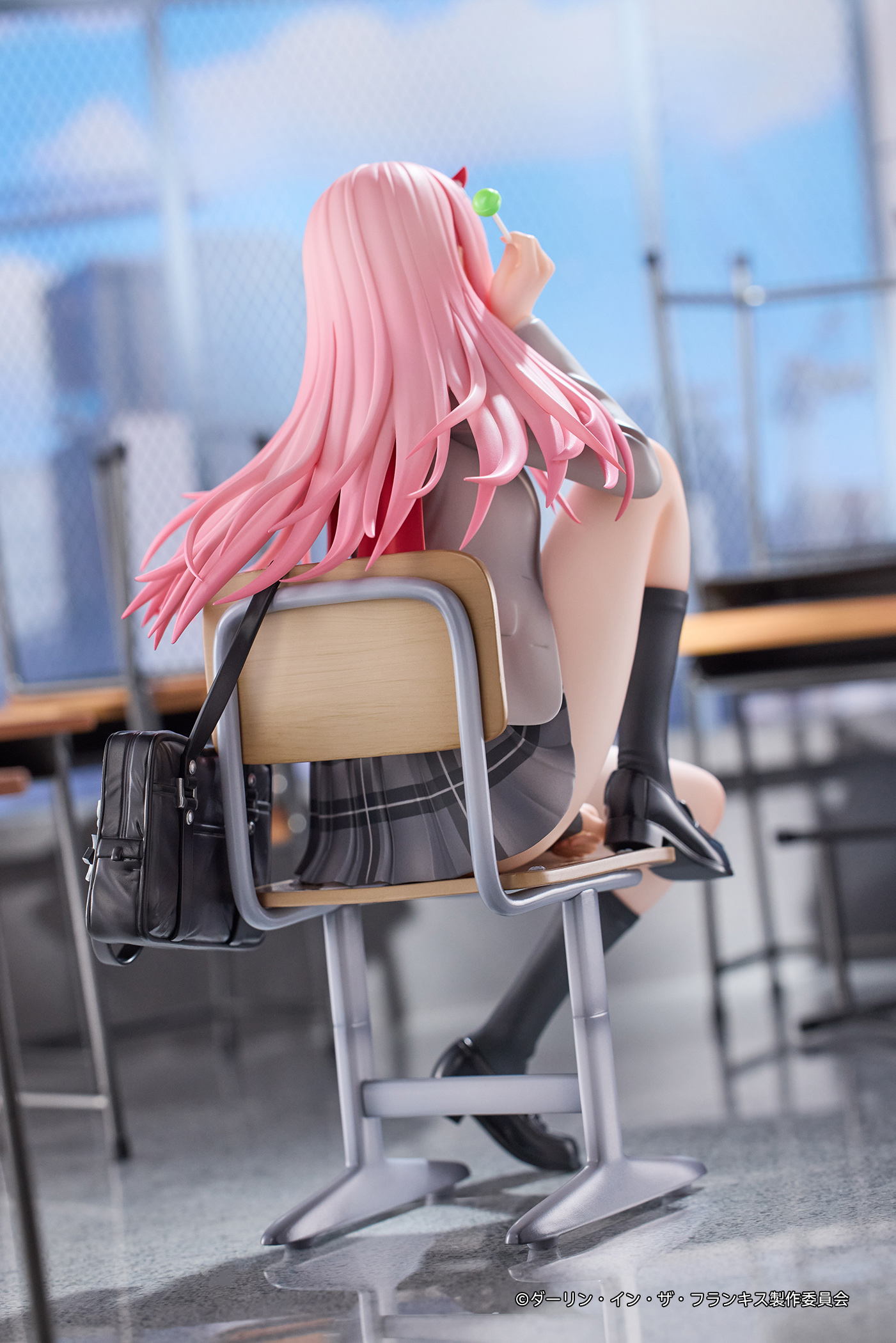 HANABEE "DARLING IN THE FRANXX" ZERO TWO 1/6 SCALE FIGURE