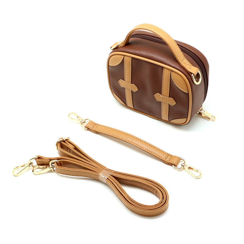 nui. Trunk Style Decoration Pouch Brown