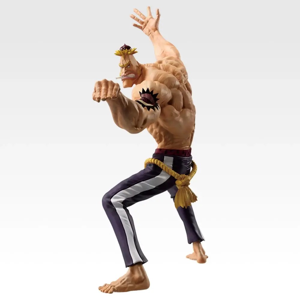 C prize Mont Blanc Cricket MASTERLISE EXPIECE in first-appearance martial arts pose
