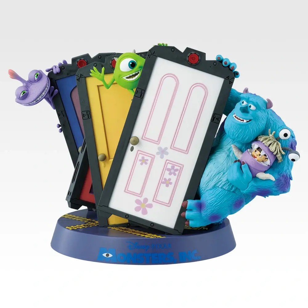 Ichiban Kuji Monsters, Inc. Last One prize figure showing Sulley, Mike and Boo with Randall appearing beside a row of closet doors on a round blue base